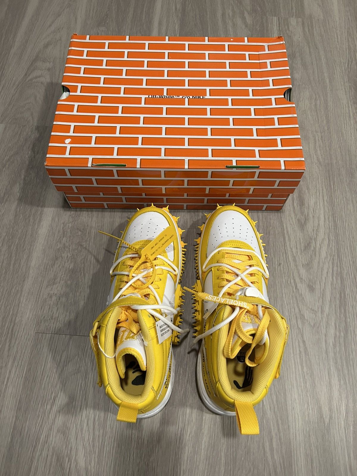 Off-White X Air Force 1 Mid SP Varsity Maize Size 12