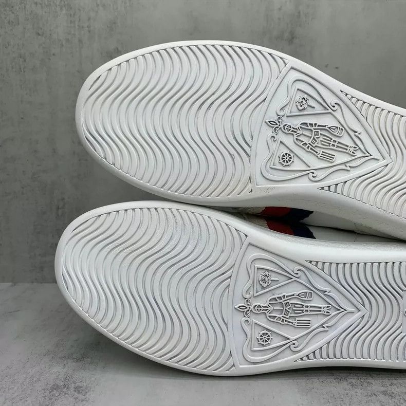 Gucci Gucci Bee Star Sneakers White Size 35-2505 Size US 4.5 / IT 34.5 - 8 Thumbnail