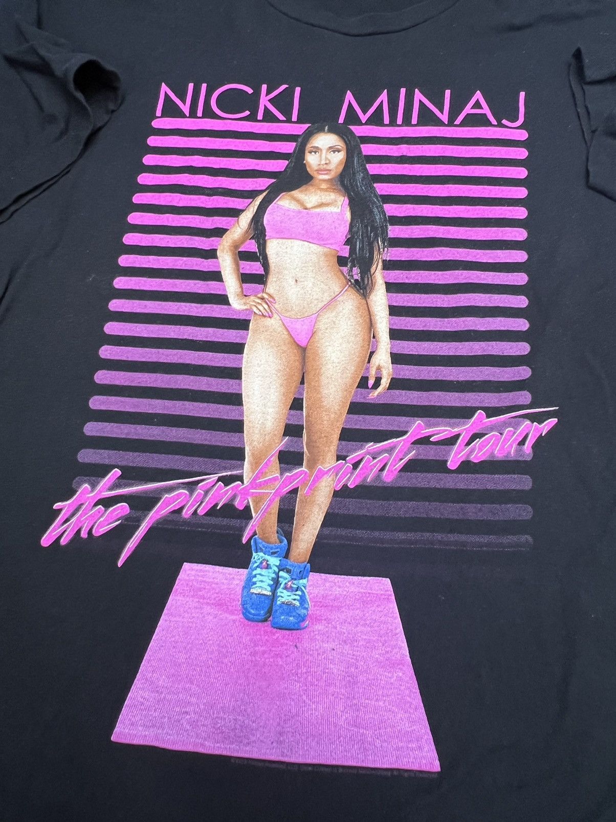 Tultex Nicki minaj pretty in pink tour t shirt Size XXL 2015 Size US XXL / EU 58 / 5 - 2 Thumbnail