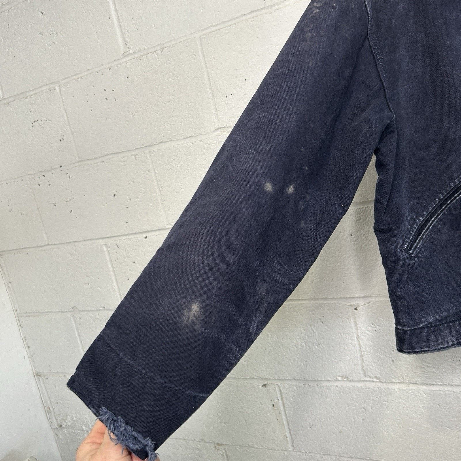 Carhartt Vintage Carhartt Blanket-Lined Detroit Jacket “Dark Navy” Size US L / EU 52-54 / 3 - 6 Thumbnail