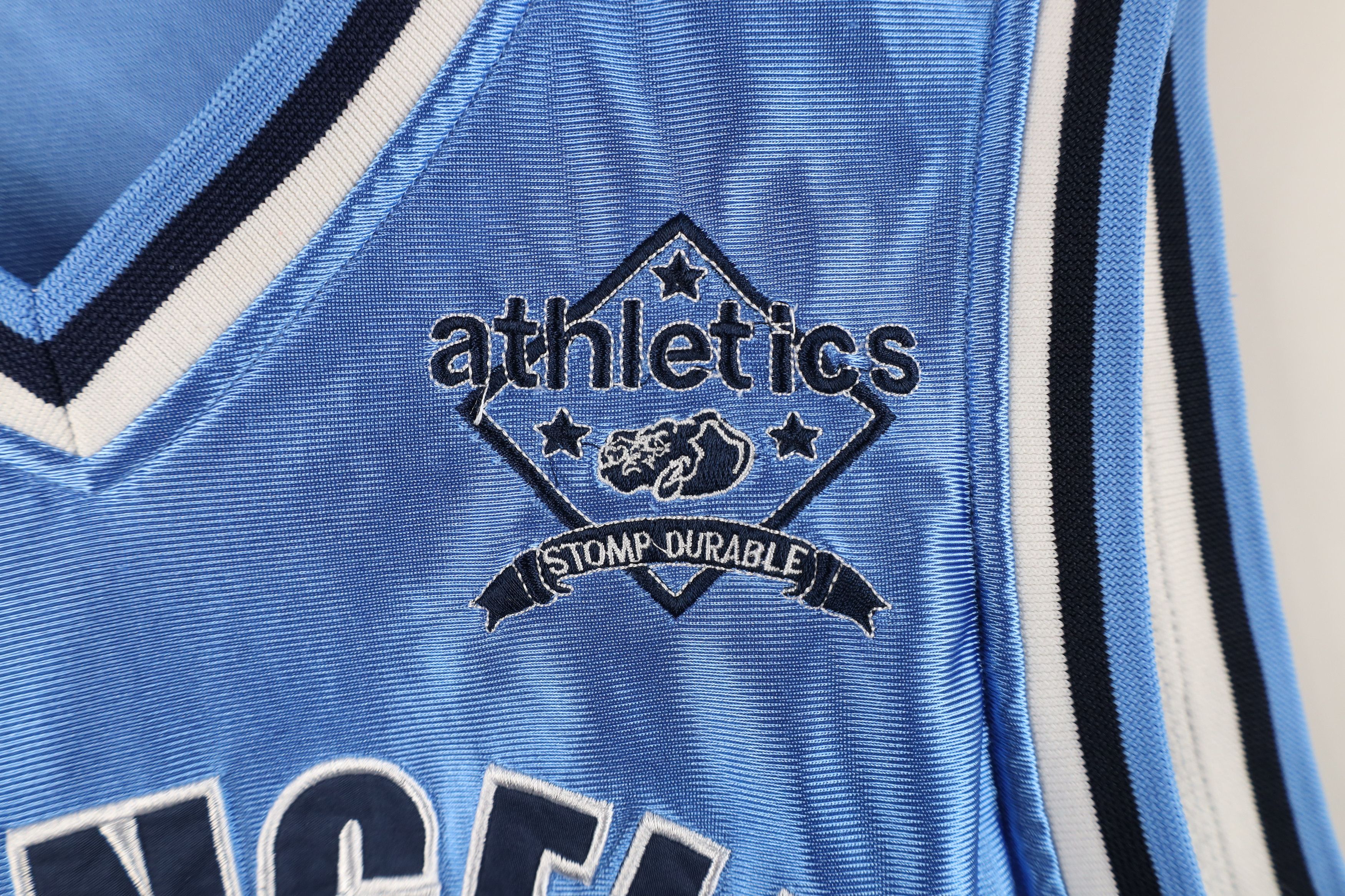 Vintage Vintage Y2K Streetwear Basketball Jersey Carolina Blue Size US XXL / EU 58 / 5 - 4 Thumbnail