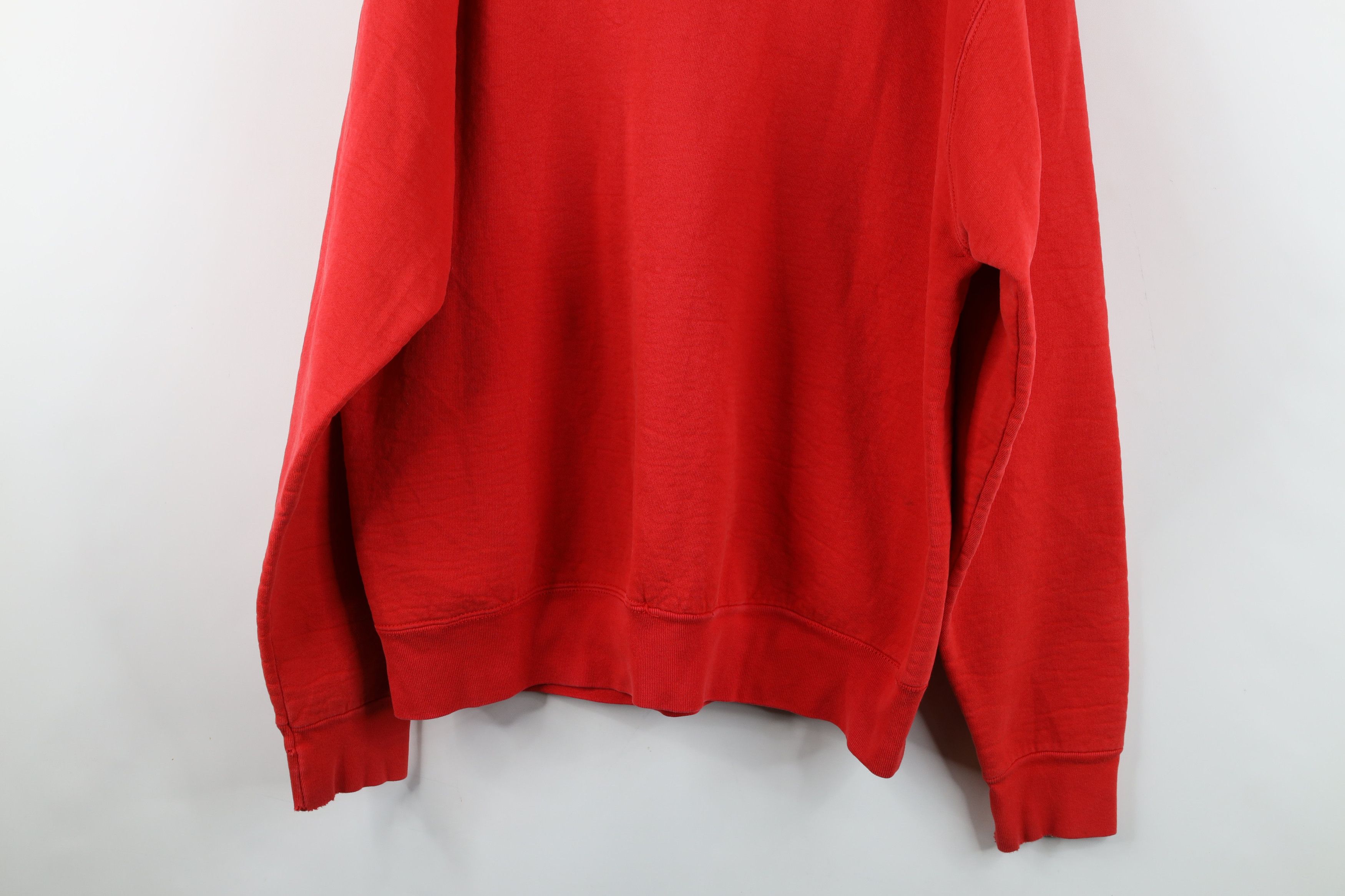 Vintage Vintage 90s Heavy University of Wisconsin Sweatshirt Red USA Size US XL / EU 56 / 4 - 15 Thumbnail