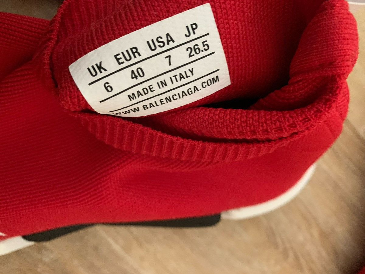 Balenciaga Balenciaga Red Speed Trainer Sz. 40 Size US 7 / EU 40 - 6 Thumbnail