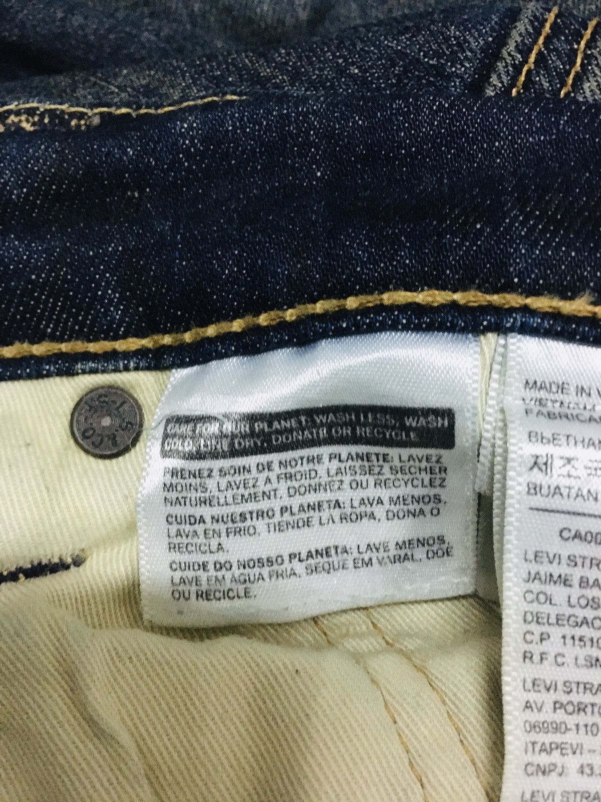 Levi's Levis Lot 541 Distressed Jeans (15) Size US 37 - 10 Thumbnail