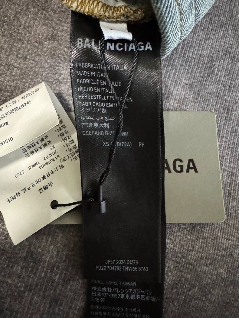 Balenciaga Balenciaga size XS Make old mid-waist straight jeans Size US 27 - 4 Thumbnail