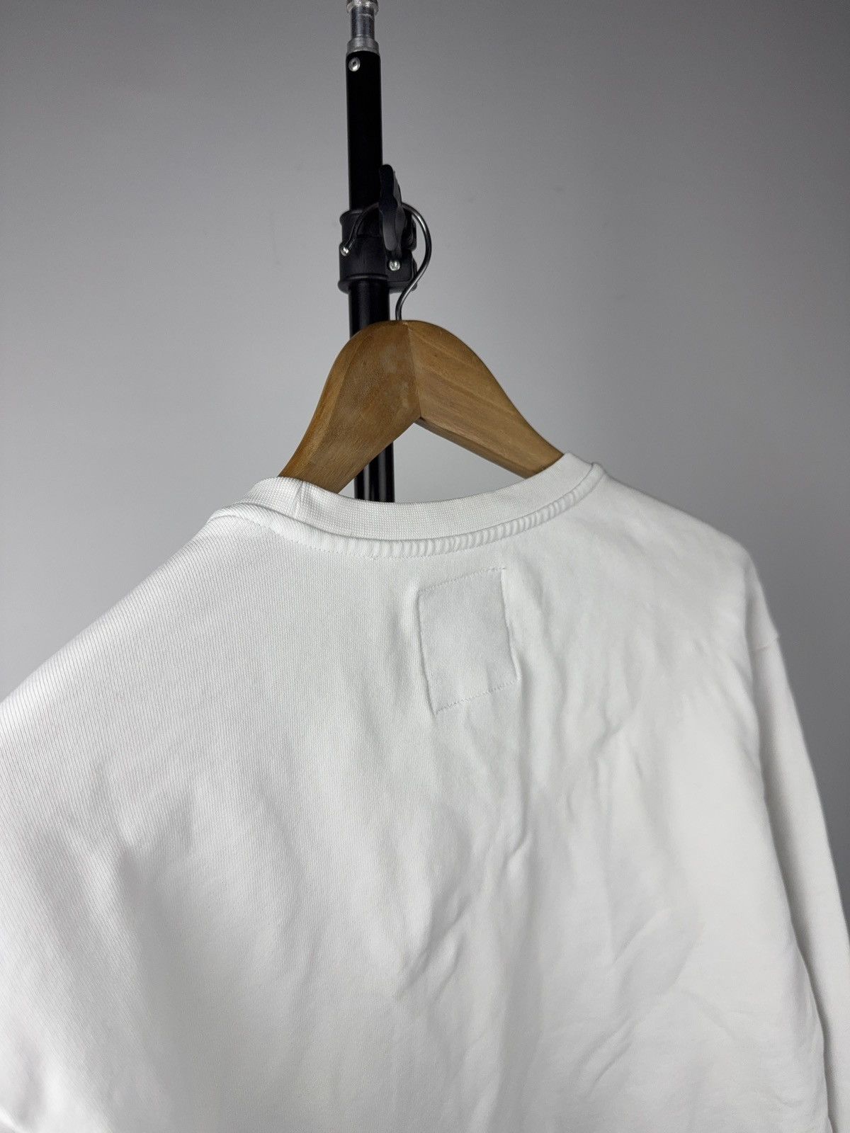 Armani Exchange Armani Exchange ICON Logo Distressed Sleeve Sweatshirt XS Size XS / US 0-2 / IT 36-38 - 18 Thumbnail