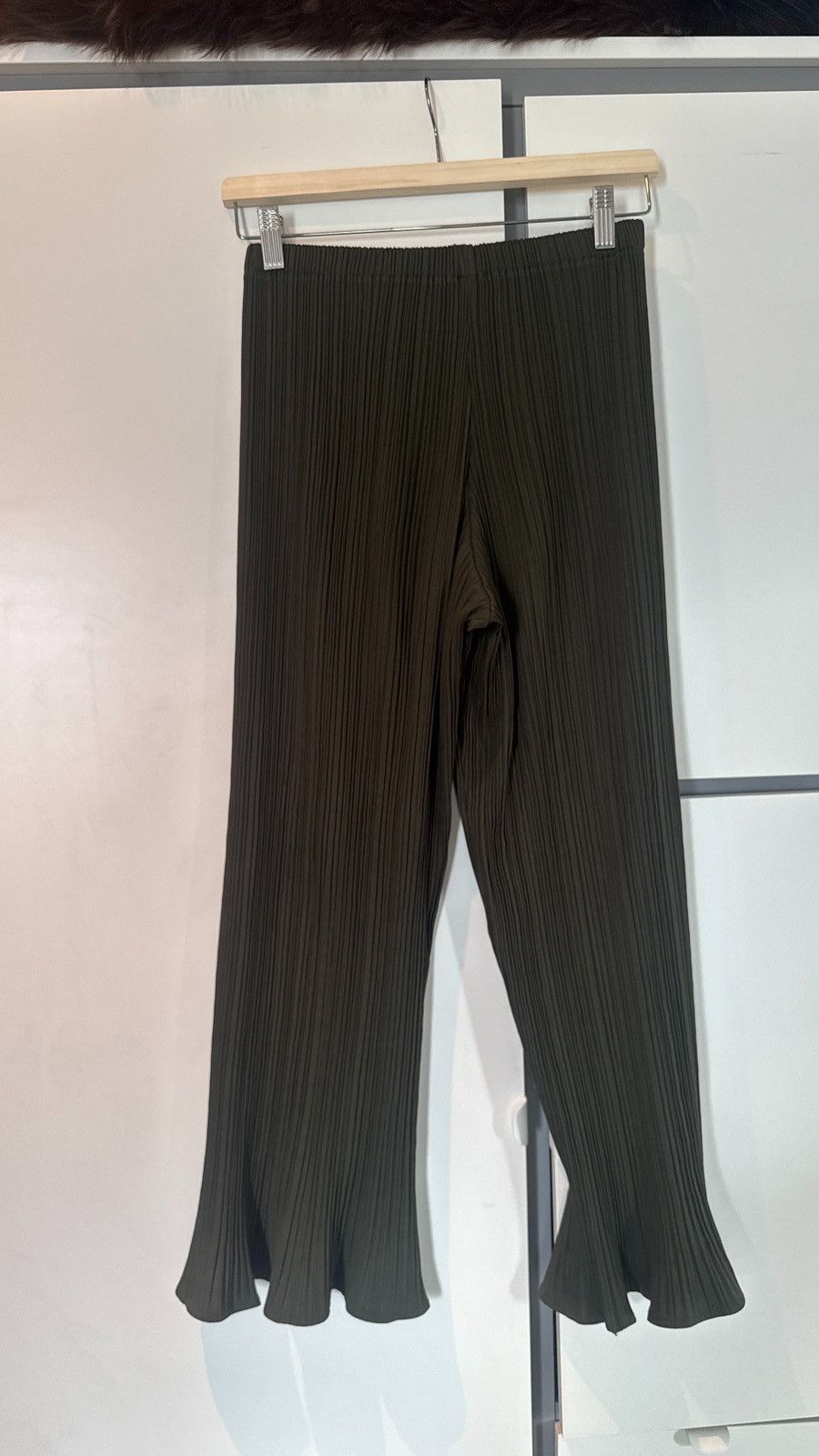 Pleats Please Issey Miyake Issey Miyake White Label Pleats Trousers Size 28" / US 6 / IT 42 - 2 Thumbnail