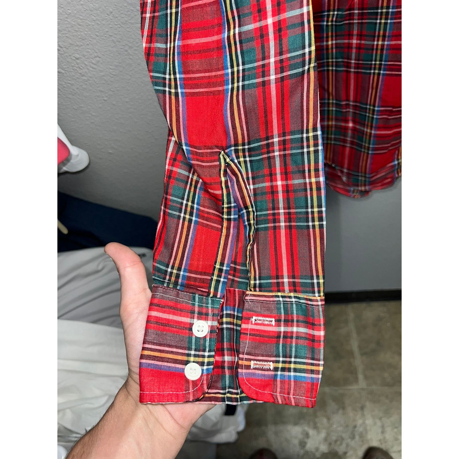 Vintage Vintage Manchester Shirt Company Button Up Shirt Red 60s L Size US L / EU 52-54 / 3 - 5 Thumbnail