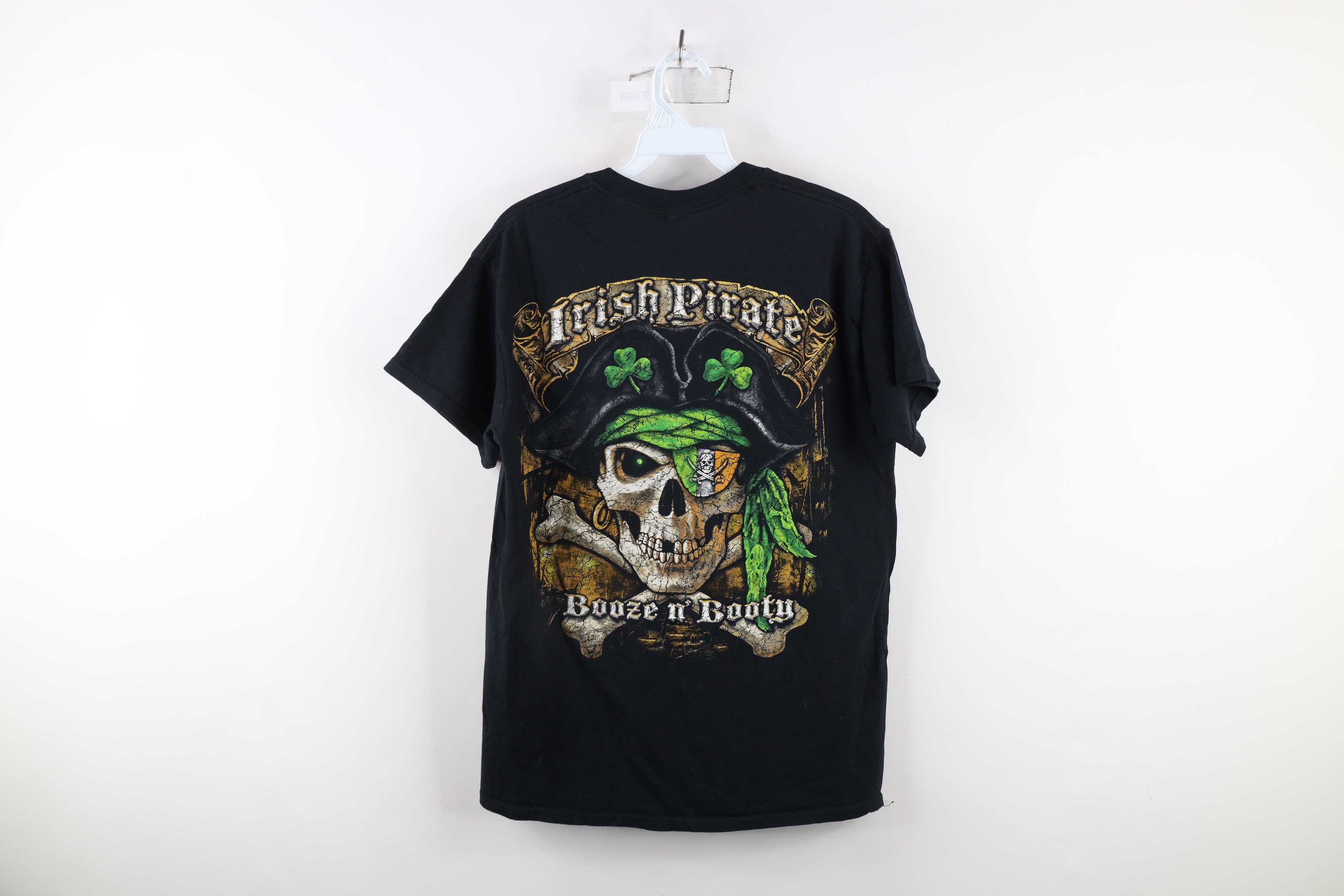 Vintage Vintage Y2K Streetwear St Patricks Day Booze N Booty T-Shirt Size US M / EU 48-50 / 2 - 9 Thumbnail