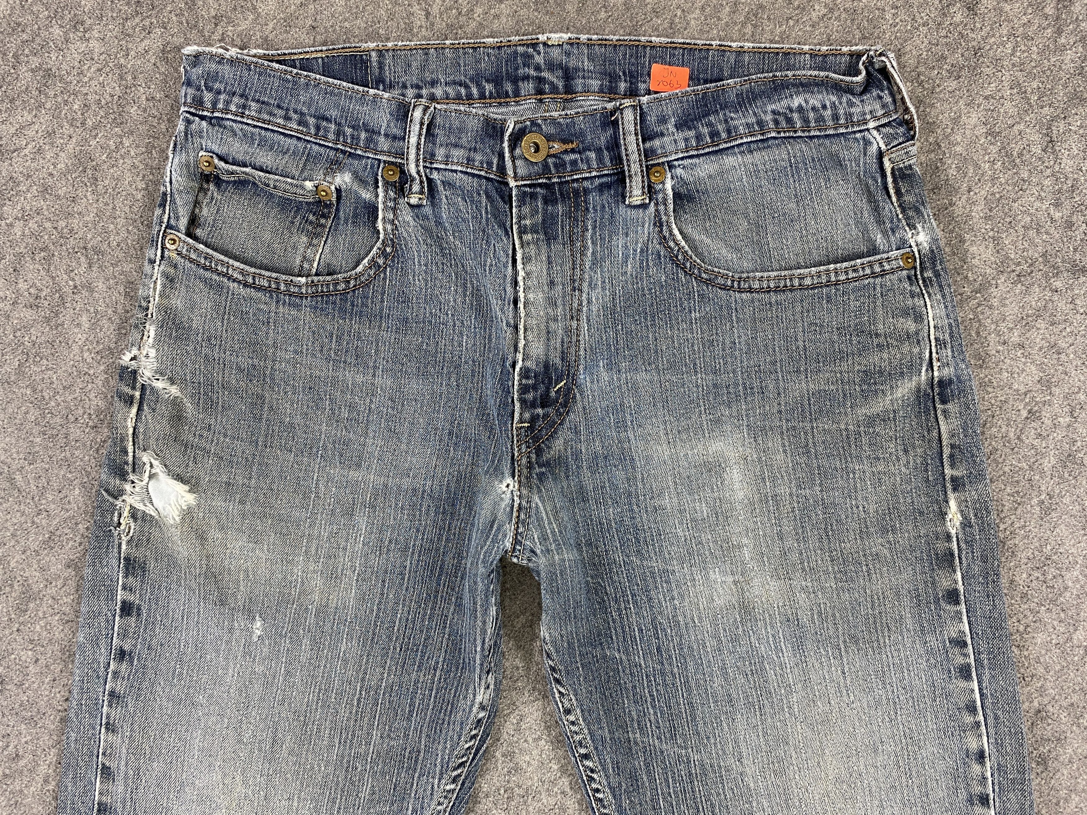 Levi's Distressed Grey Vintage Levi's 559 34x34.5 Denim -JN2063 Size US 34 / EU 50 - 3 Thumbnail
