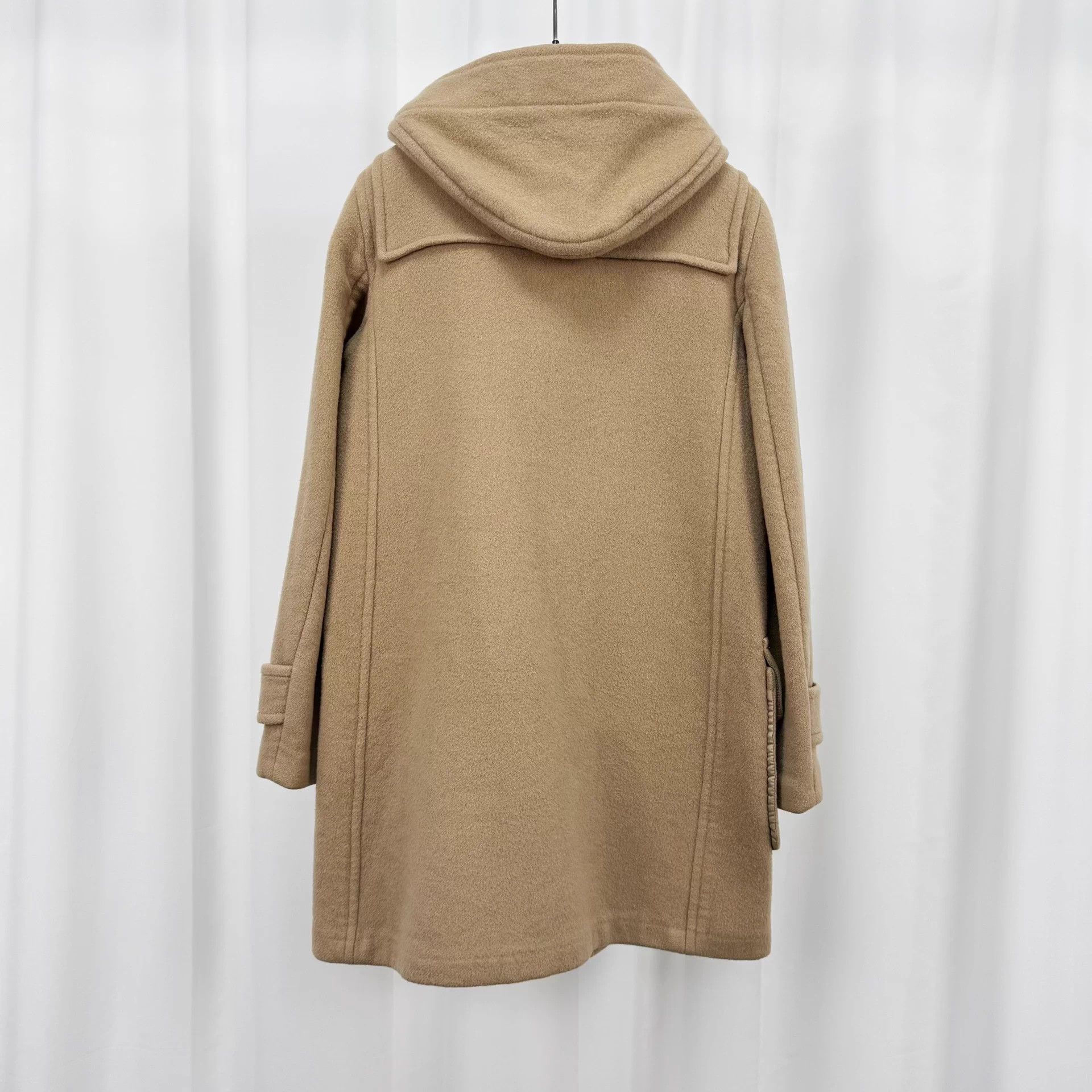 Burberry Burberry Camel Cashmere Horn Button Coat UK6 99New Size XS / US 0-2 / IT 36-38 - 2 Thumbnail