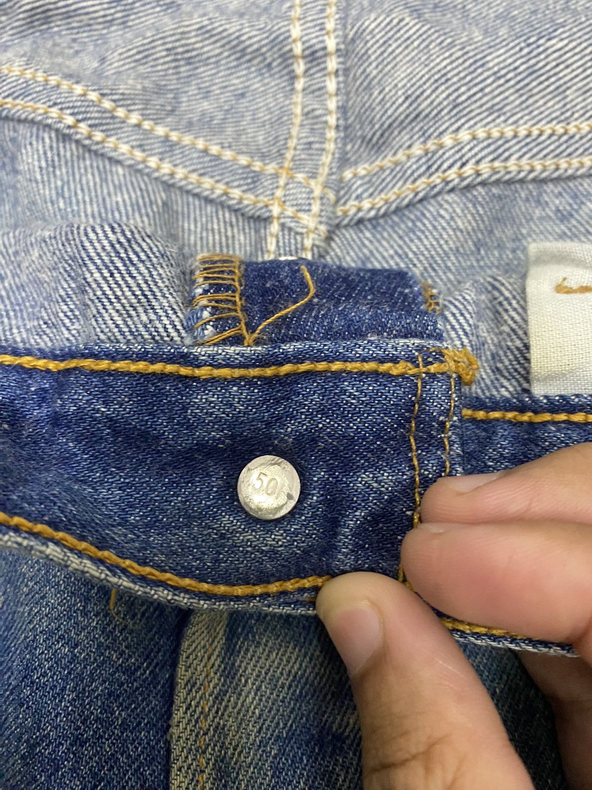 Levi's RARE🔥VTG LEVIS 501 BAGGY JEANS DISTRESSED DENIM Size US 32 / EU 48 - 12 Thumbnail