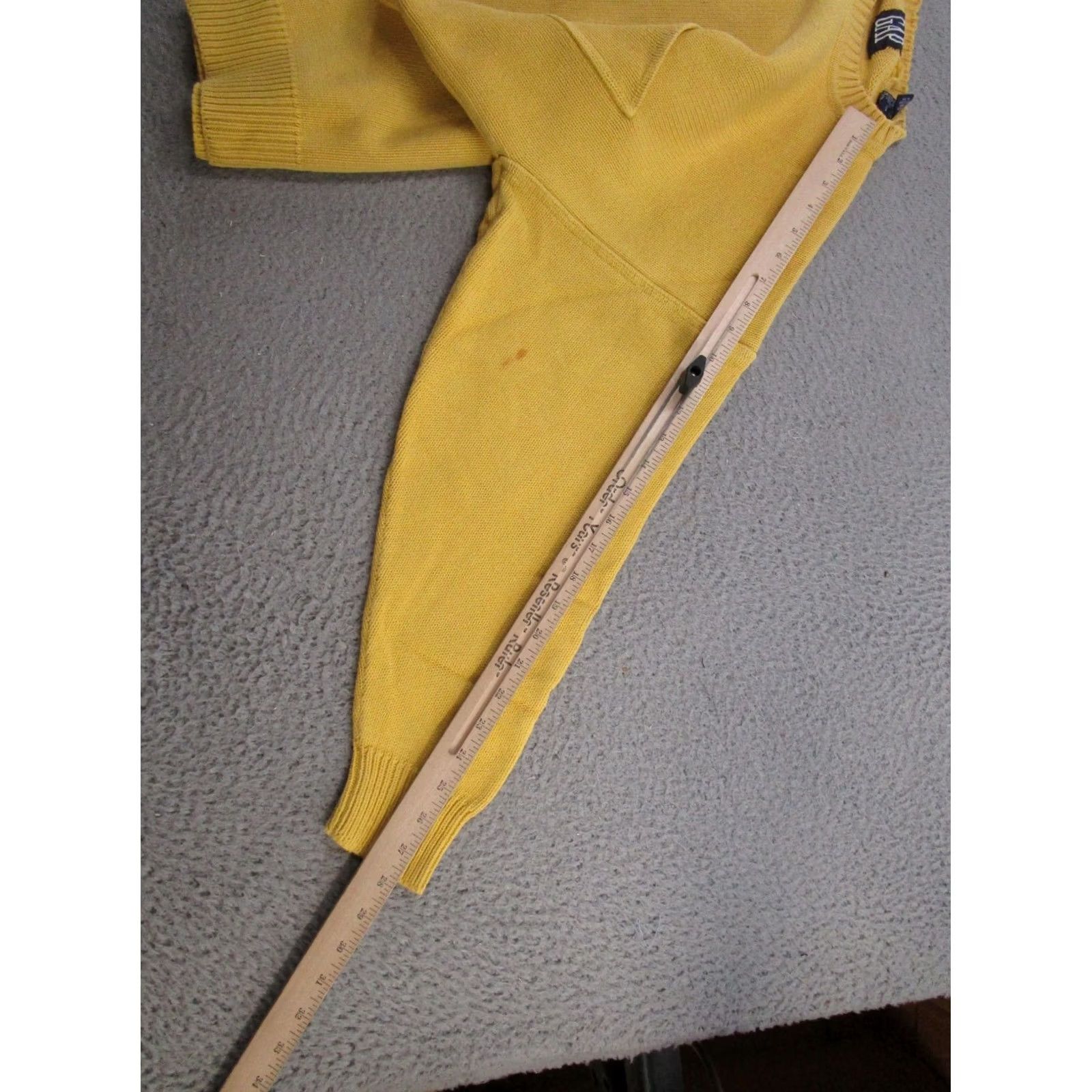 Gap VINTAGE Gap Yellow Heavy Knit Front Pocket Sweater Pullover Size L Womens Pullover Winter Fall Spring Knit Pocket Front Yellow Gap Size L Size L / US 10 / IT 46 - 7 Thumbnail