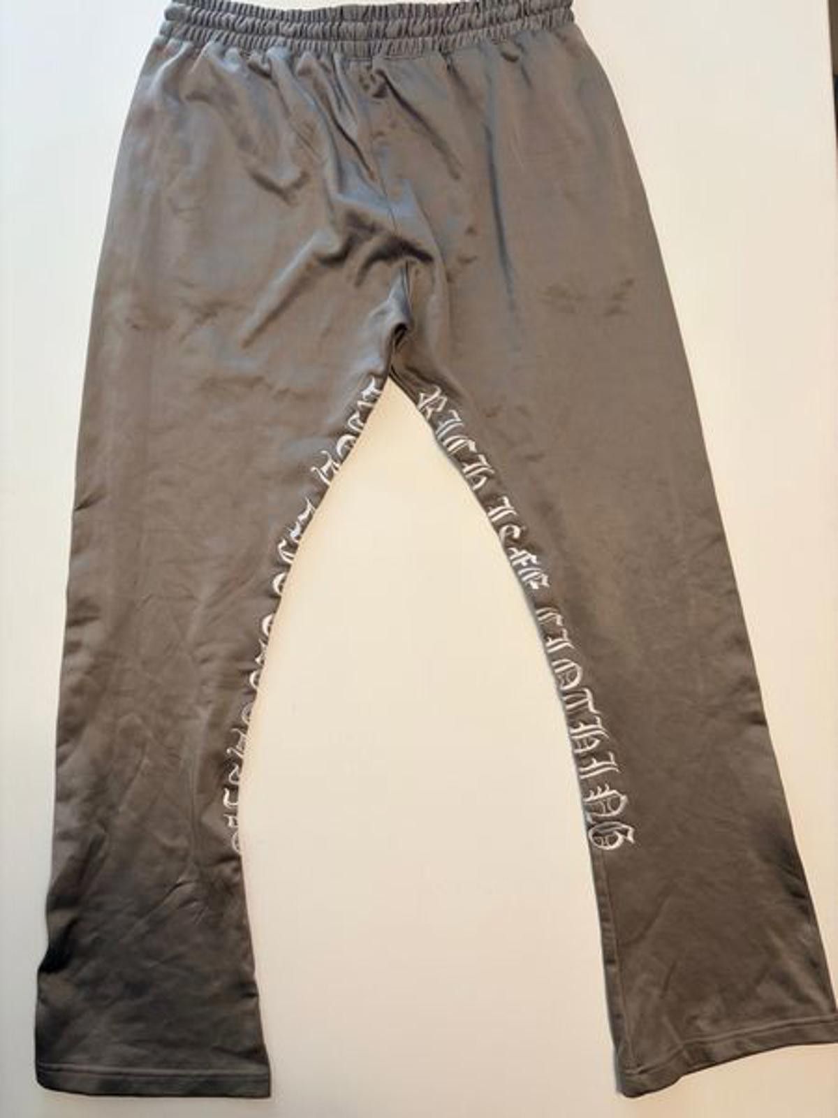 Other Rich Life Clothing Grey Sweatpants (Size 3XL) Size US 44 / EU 60 - 2 Thumbnail