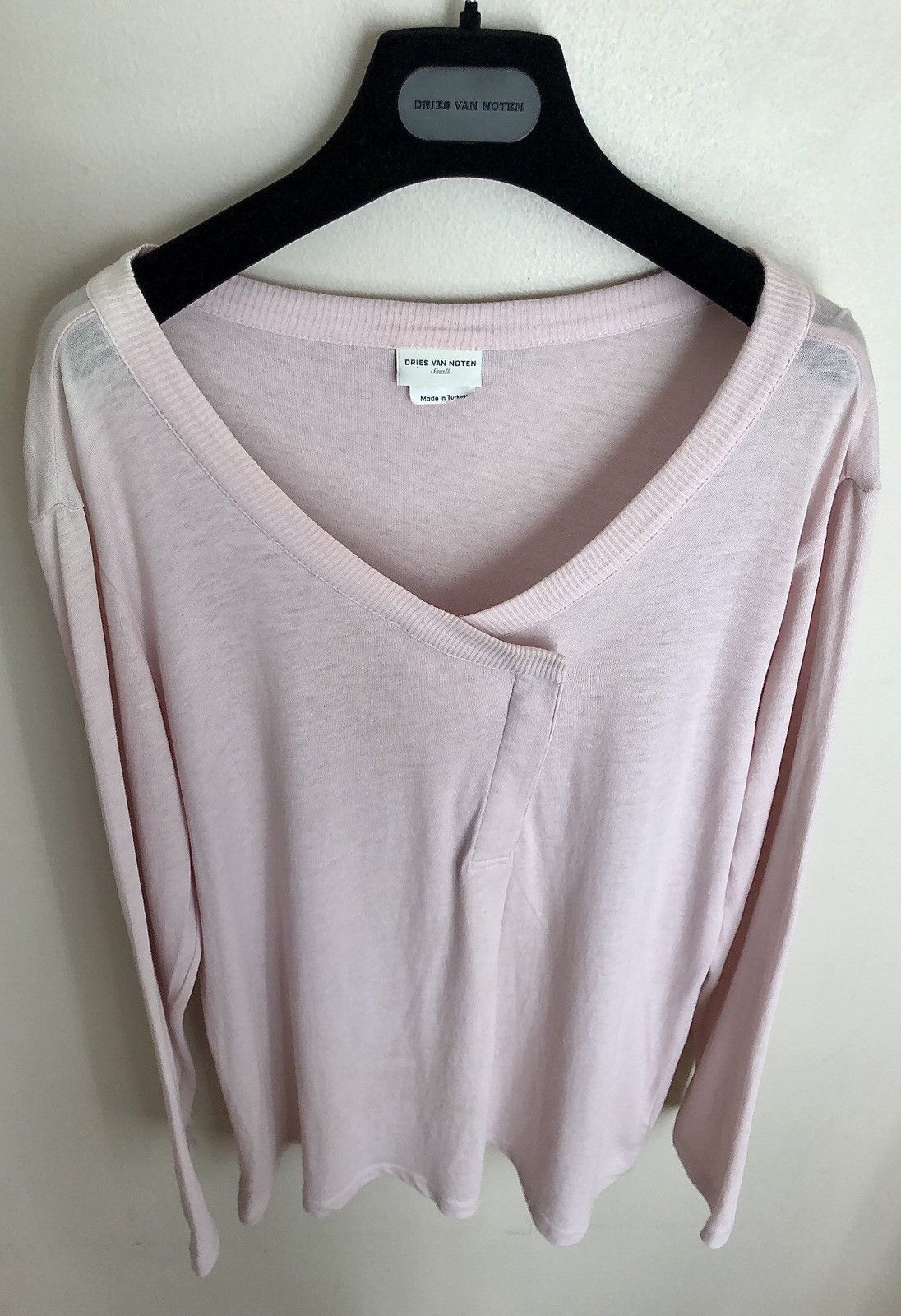 Dries Van Noten Dries Van Noten Vintage Pink Hidden Button Henley Size US S / EU 44-46 / 1 - 10 Thumbnail