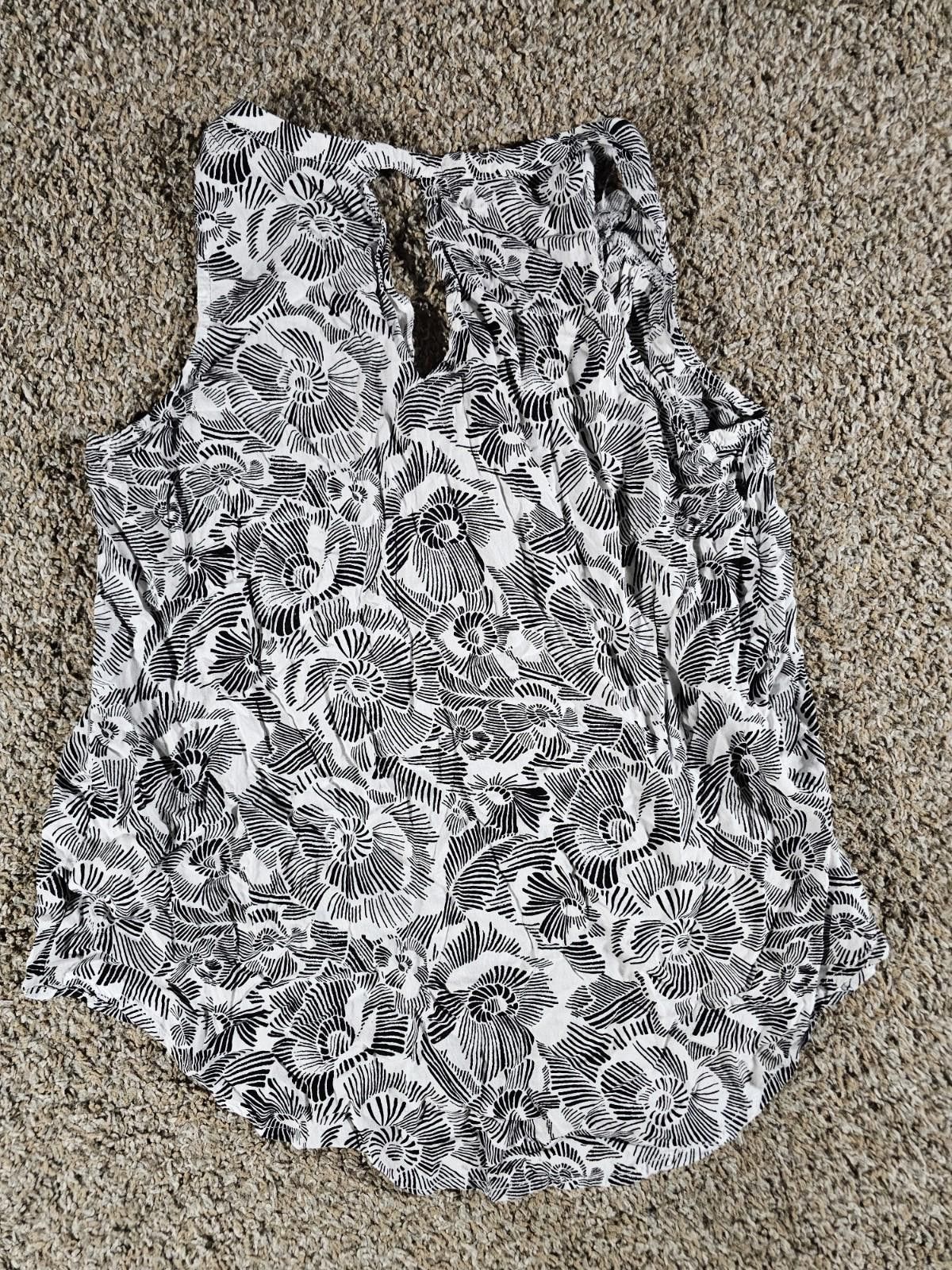 Old Navy Old Navy Women's Blouse Tank Top Medium Black And White Size M / US 6-8 / IT 42-44 - 6 Thumbnail