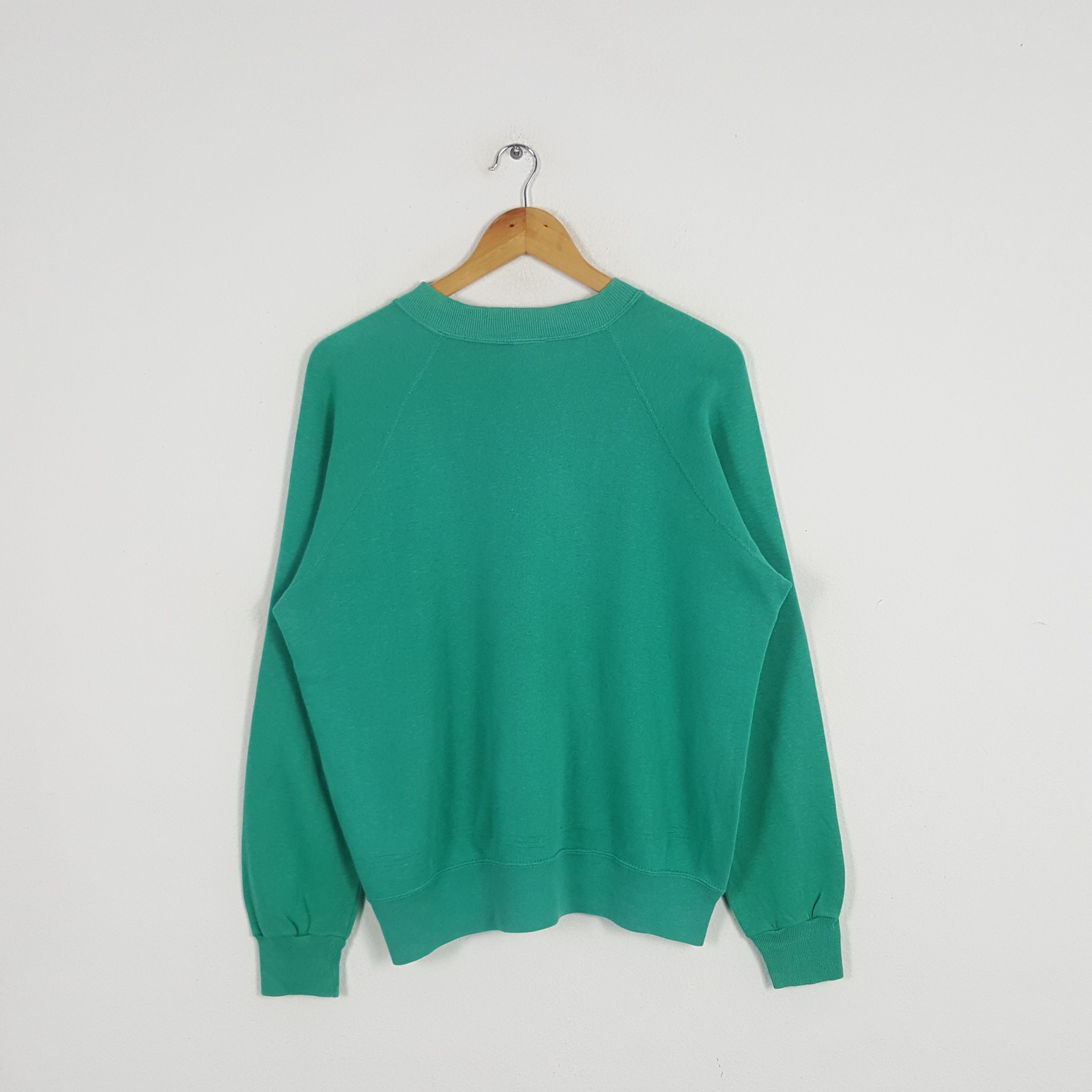 Vintage Vintage 90's Devilspoint American Sport Style Sweatshirt Size US L / EU 52-54 / 3 - 3 Thumbnail