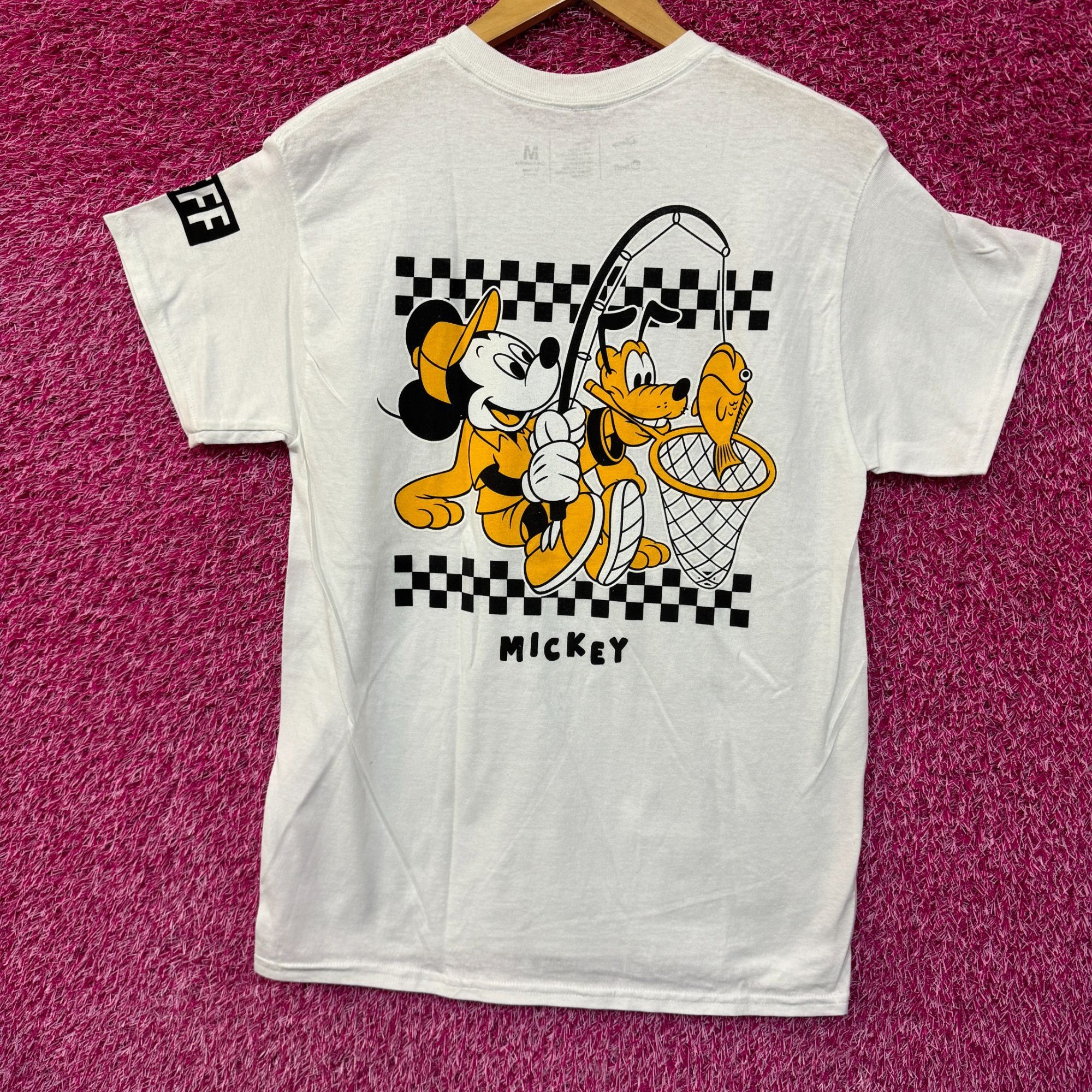 Disney Mickey Mouse & Pluto Fishing Disney Collection by Neff Tee m Size US M / EU 48-50 / 2 - 1 Thumbnail