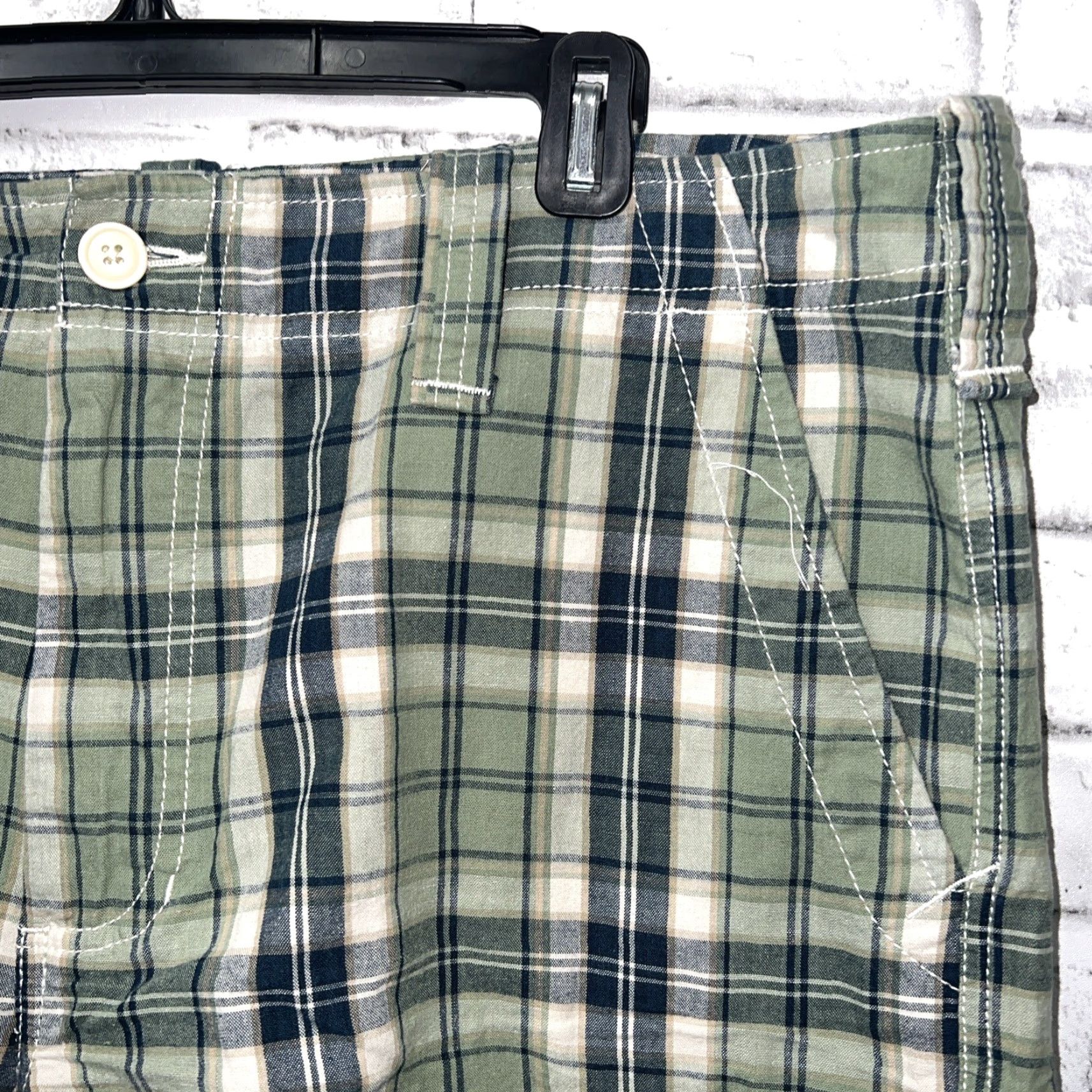 Polo Ralph Lauren Polo Ralph Lauren Green Plaid Cargo Shorts Mens Size 36 Size US M / EU 48-50 / 2 - 3 Thumbnail