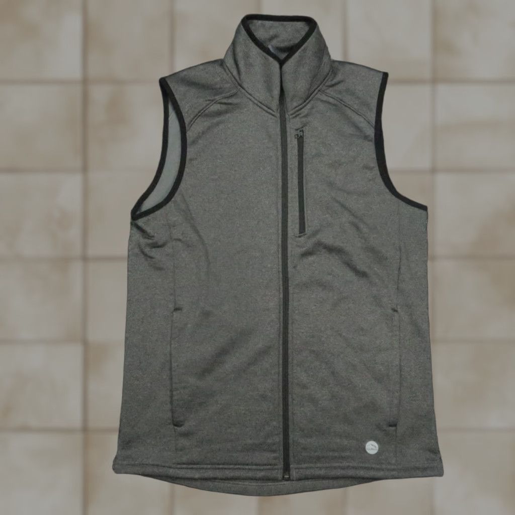 L.L. Bean Vest Men Small Gray Slightly Fitted Performance Full Zip Pockets