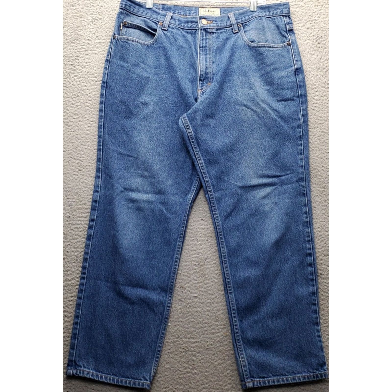 Vintage L.L. Bean Mens Jeans 38x29 Blue Denim Straight Classic Fit Stonewash 5-Pocket Zip Button Size US 38 / EU 54 - 2 Thumbnail