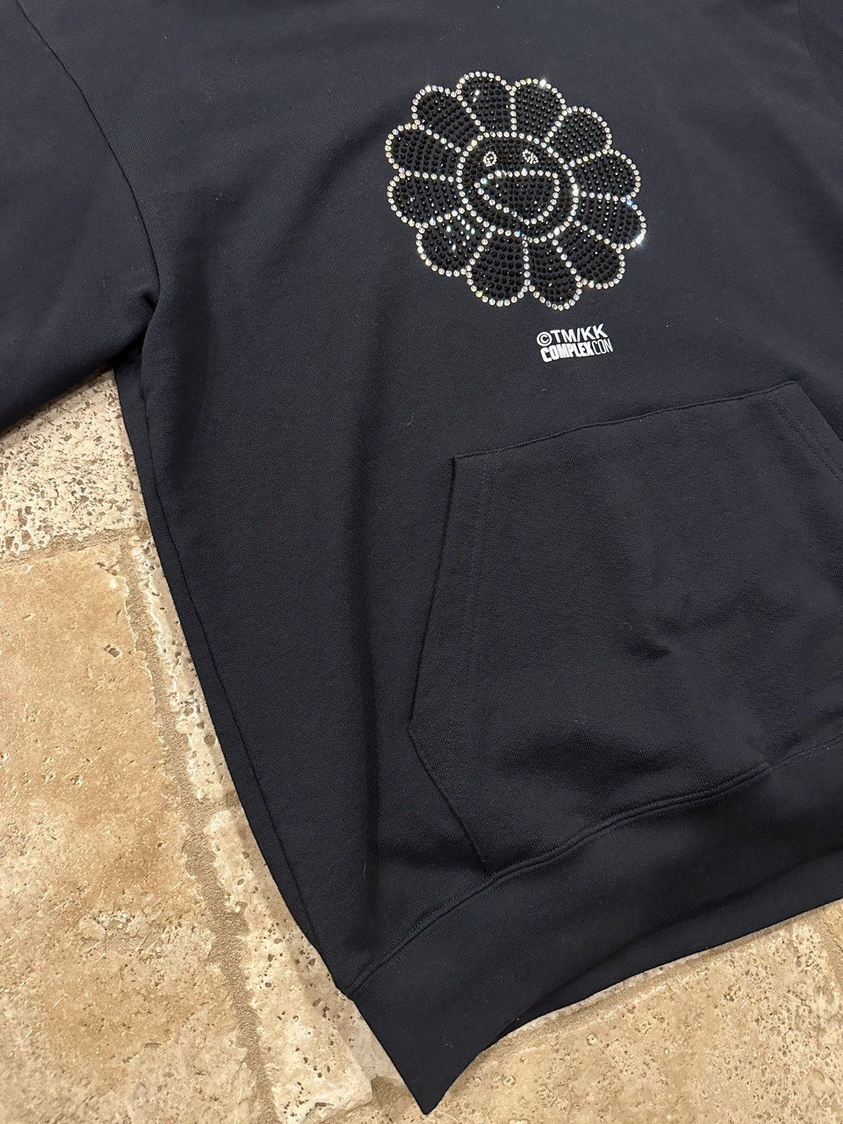 Complex Takashi Murakami x Swarovski x ComplexCon 2019 Flower Hoodie Size US L / EU 52-54 / 3 - 8 Thumbnail