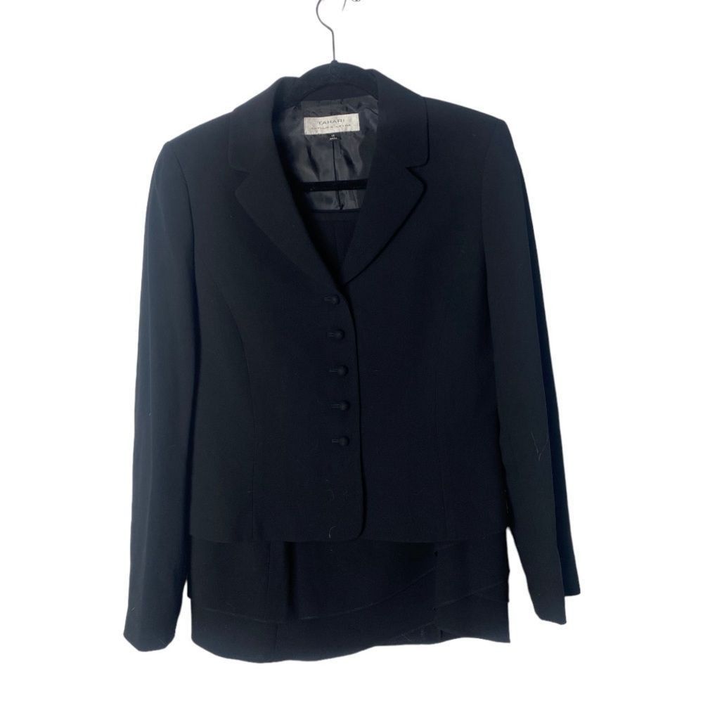 image of Elie Tahari Tahari Size 10 Skirt Suit Set in Black, Women's