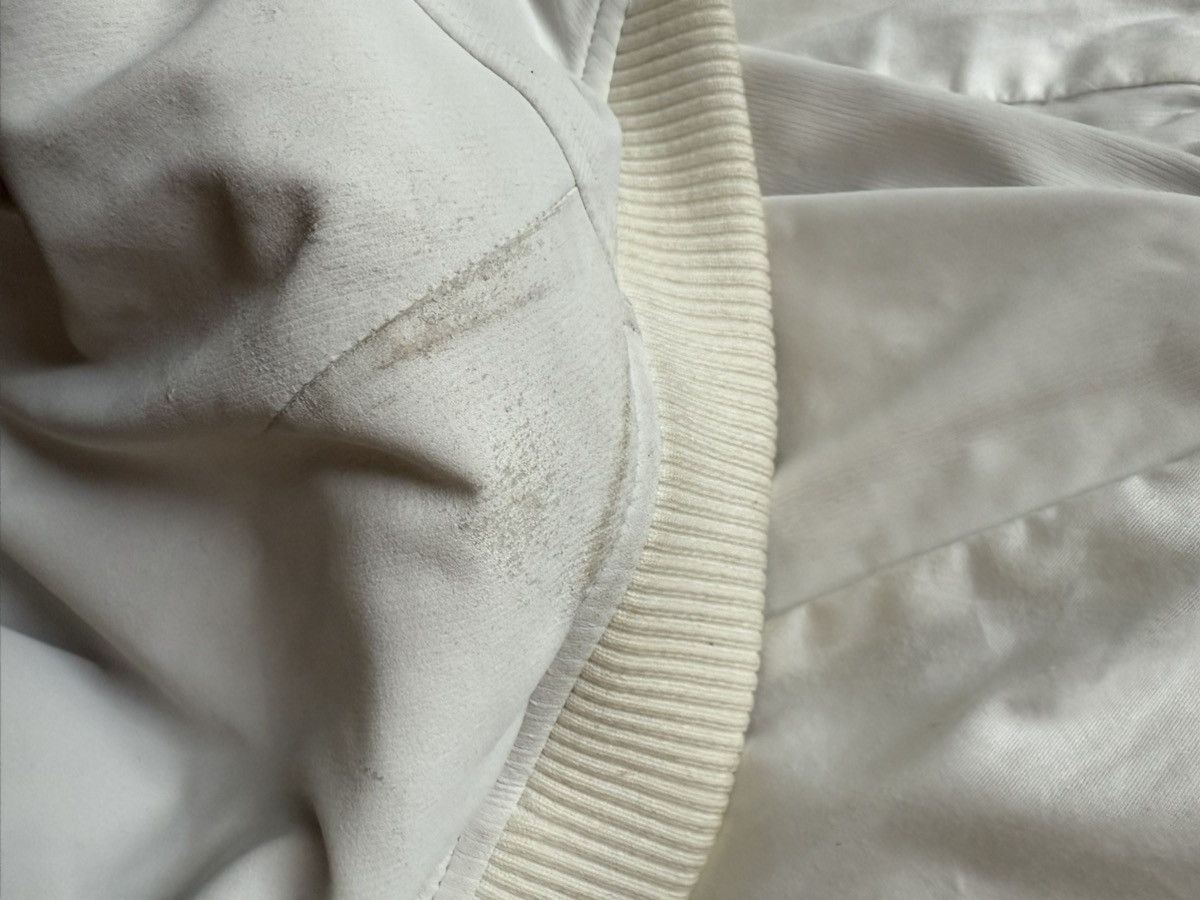 Dries Van Noten Dries van Noten waxed cropped zipper bomber Size US M / EU 48-50 / 2 - 8 Thumbnail