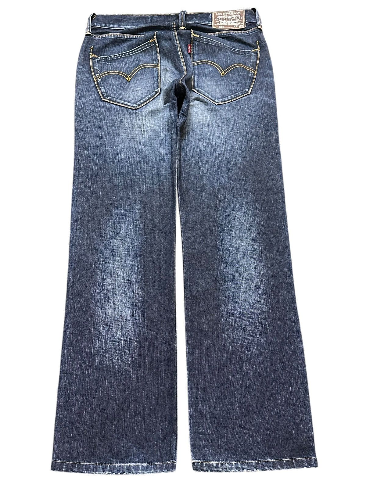 Levi's Vintage Y2K Levis 504 Blue Faded Wash Distress Straight Leg Size US 32 / EU 48 - 2 Thumbnail
