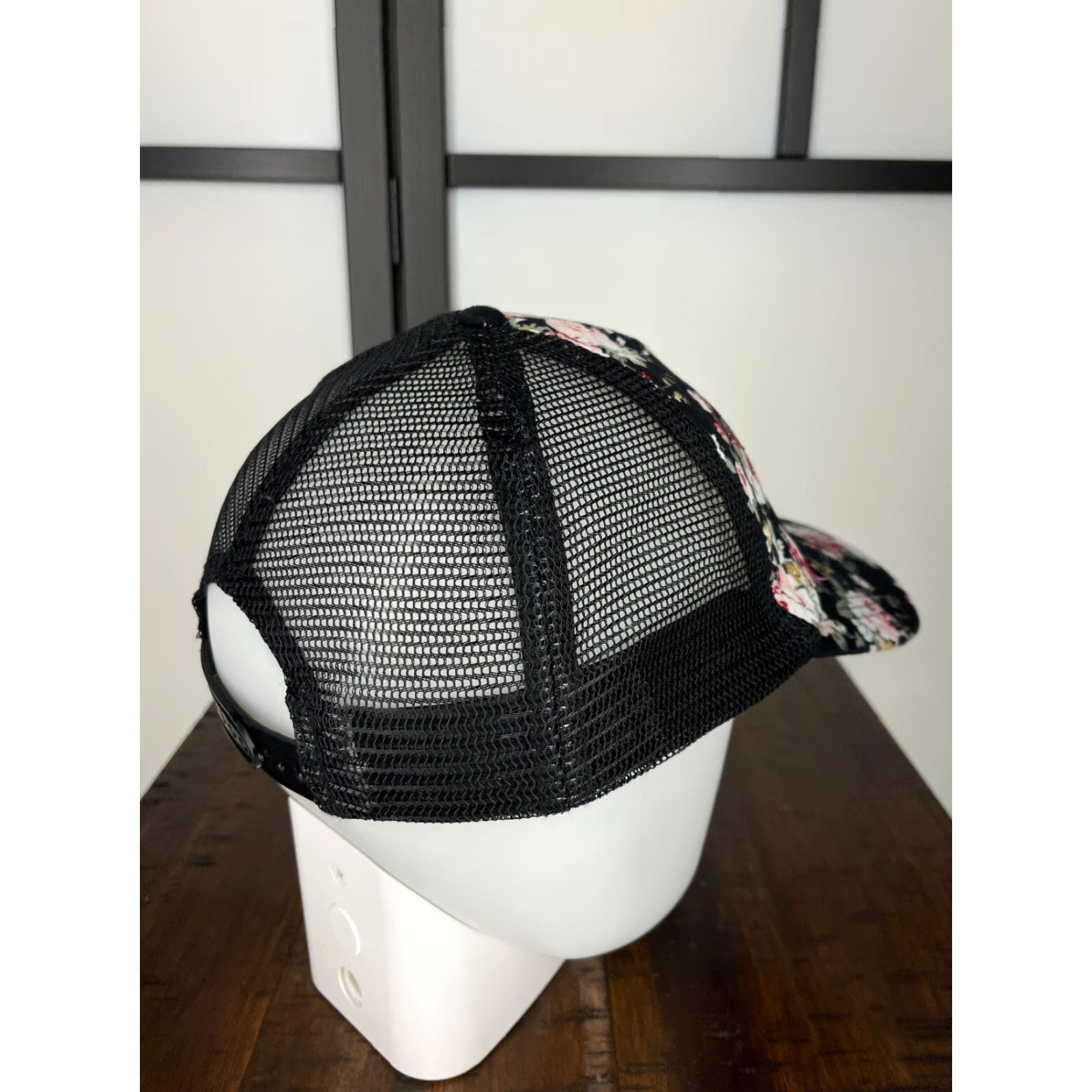Pinko Womens One Size Hat Snap Back Black Pink Floral Glitter Trucker Polyester Size ONE SIZE - 7 Thumbnail