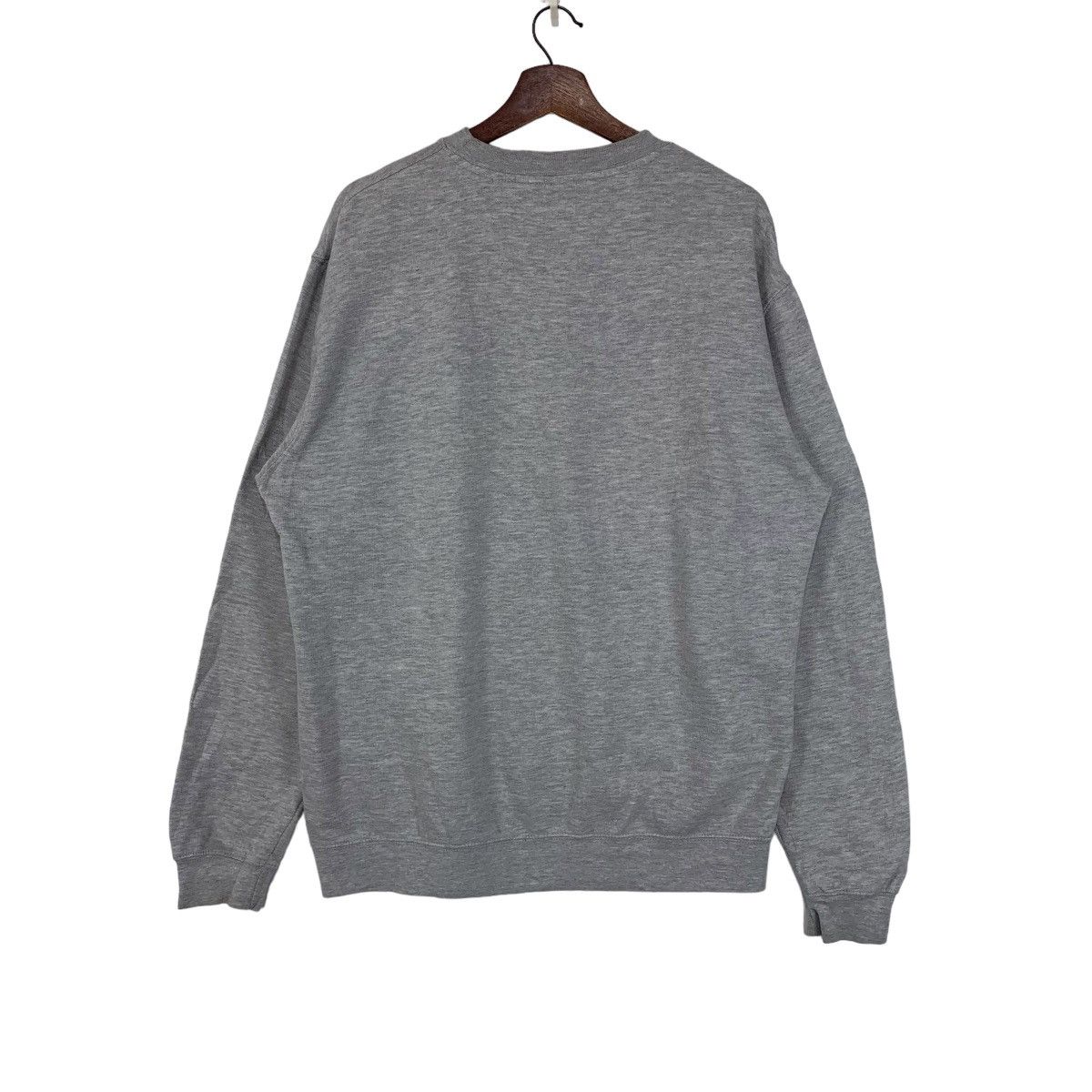Obey × Vintage Vintage Obey Crewneck Sweatshirt Big Logo Size US L / EU 52-54 / 3 - 7 Thumbnail