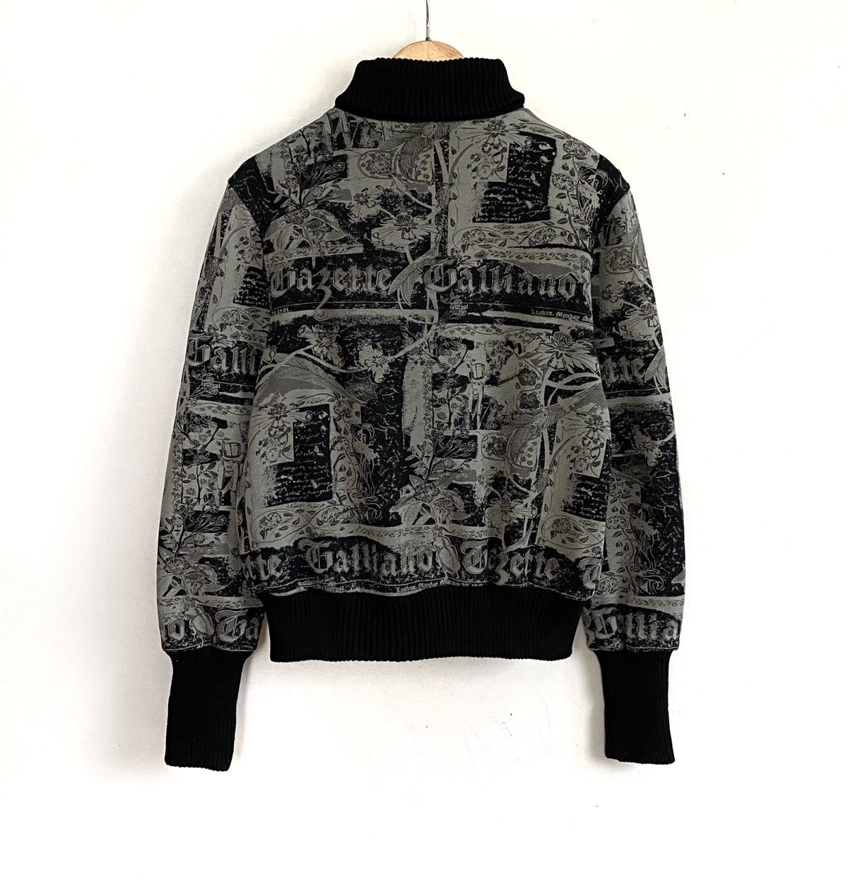 John Galliano 🔥Ultra Rare John Galliano Vintage Unisex Gazzete Zip Jacket Size US M / EU 48-50 / 2 - 2 Thumbnail