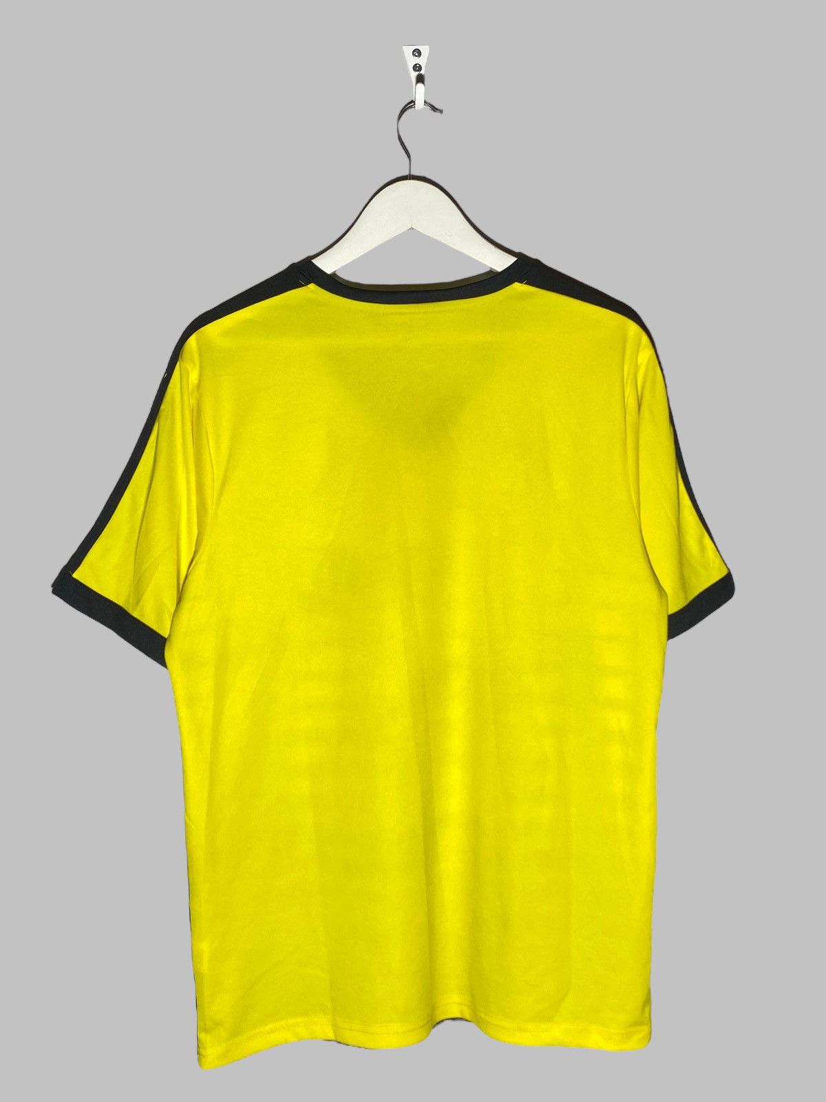 Puma Puma Watford 2015/16 Home Football Shirt Soccer Jersey Size US L / EU 52-54 / 3 - 2 Thumbnail