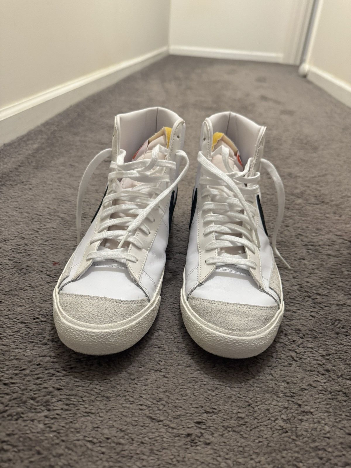 Nike Nik Blazer Mid ‘77 Vintage ‘White Black’ Size US 12 / EU 45 - 3 Thumbnail