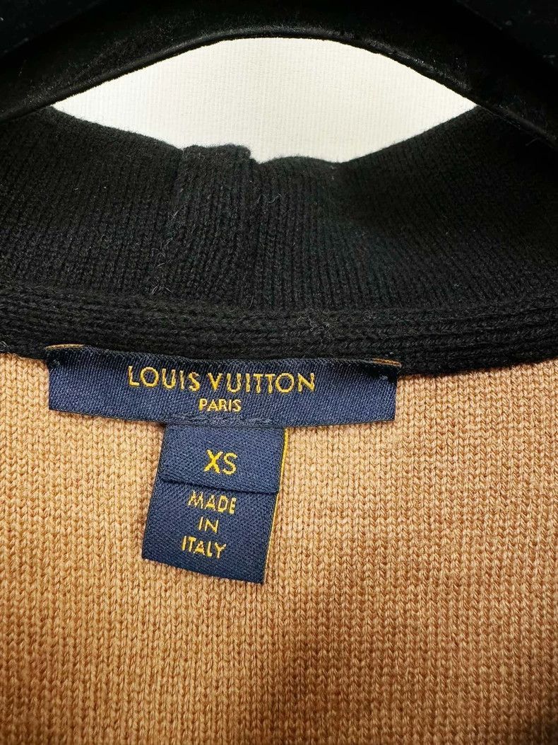 Louis Vuitton Louis Vuitton Knit Jacket with Hood -2505 Size XS / US 0-2 / IT 36-38 - 2 Thumbnail