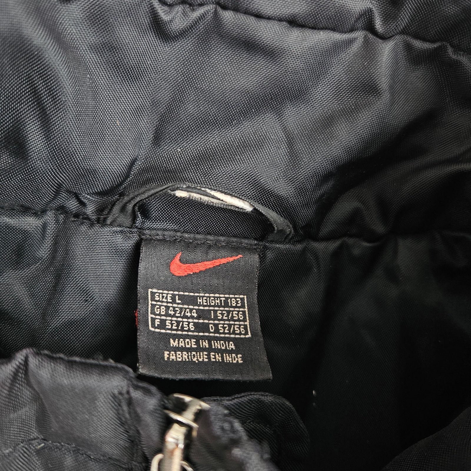 Nike Vintage Nike Jacket Black with nike spell out on the back Size US XL / EU 56 / 4 - 5 Thumbnail