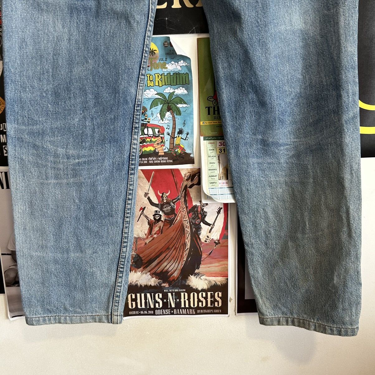 Levi's Vintage Levi’s 90s Japanese Washed Blue Distressed Denim Size US 33 - 8 Thumbnail
