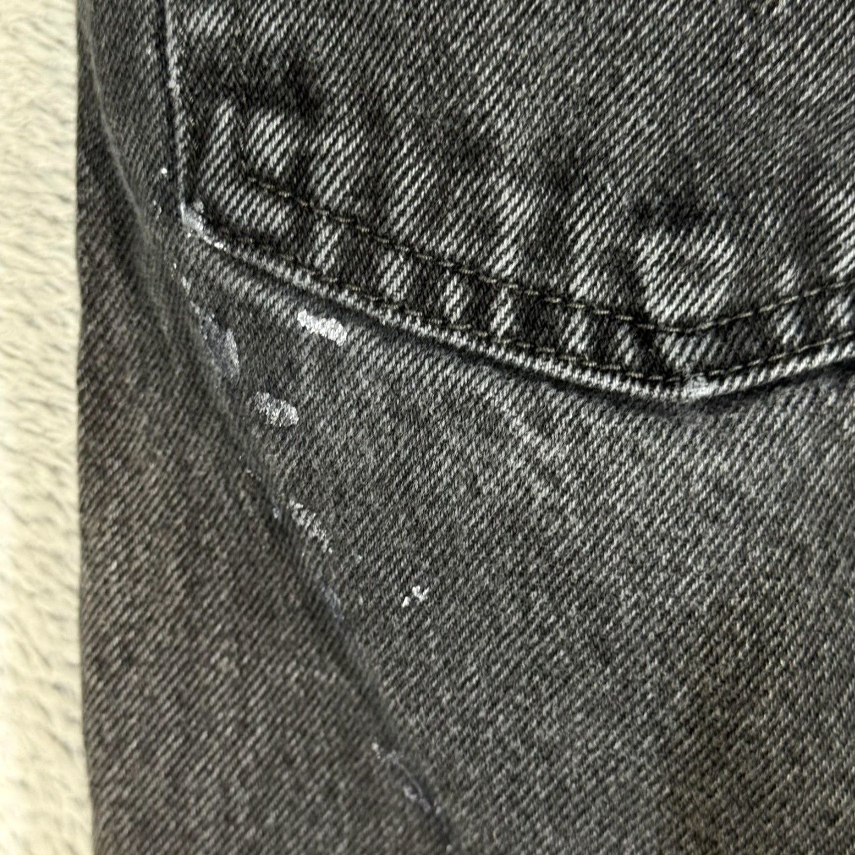 Levi's Levi's 550 Jeans Mens 36x30 Black Relaxed Fit Distressed Paint Vintage Y2K Style Jeans Size US 36 / EU 52 - 6 Thumbnail