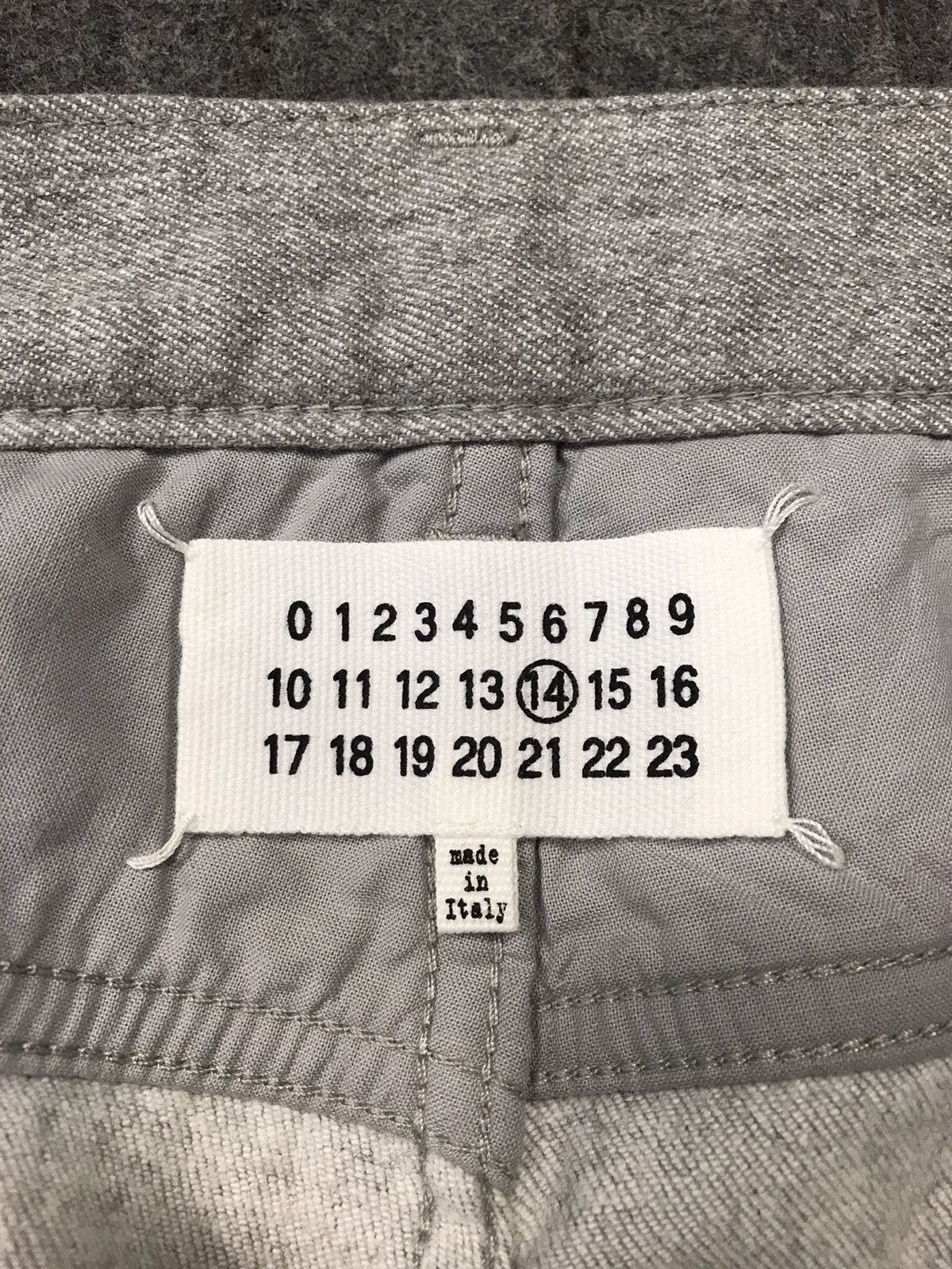 Designer Maison Martin Margiela 14 Grey Denim Buttonfly Straight Cut Size US 30 / EU 46 - 7 Thumbnail