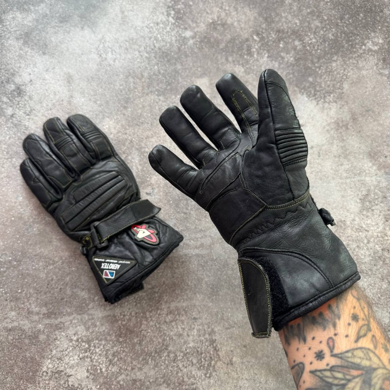 Vintage Amazing Vintage Black Leather Gloves Size ONE SIZE - 5 Thumbnail