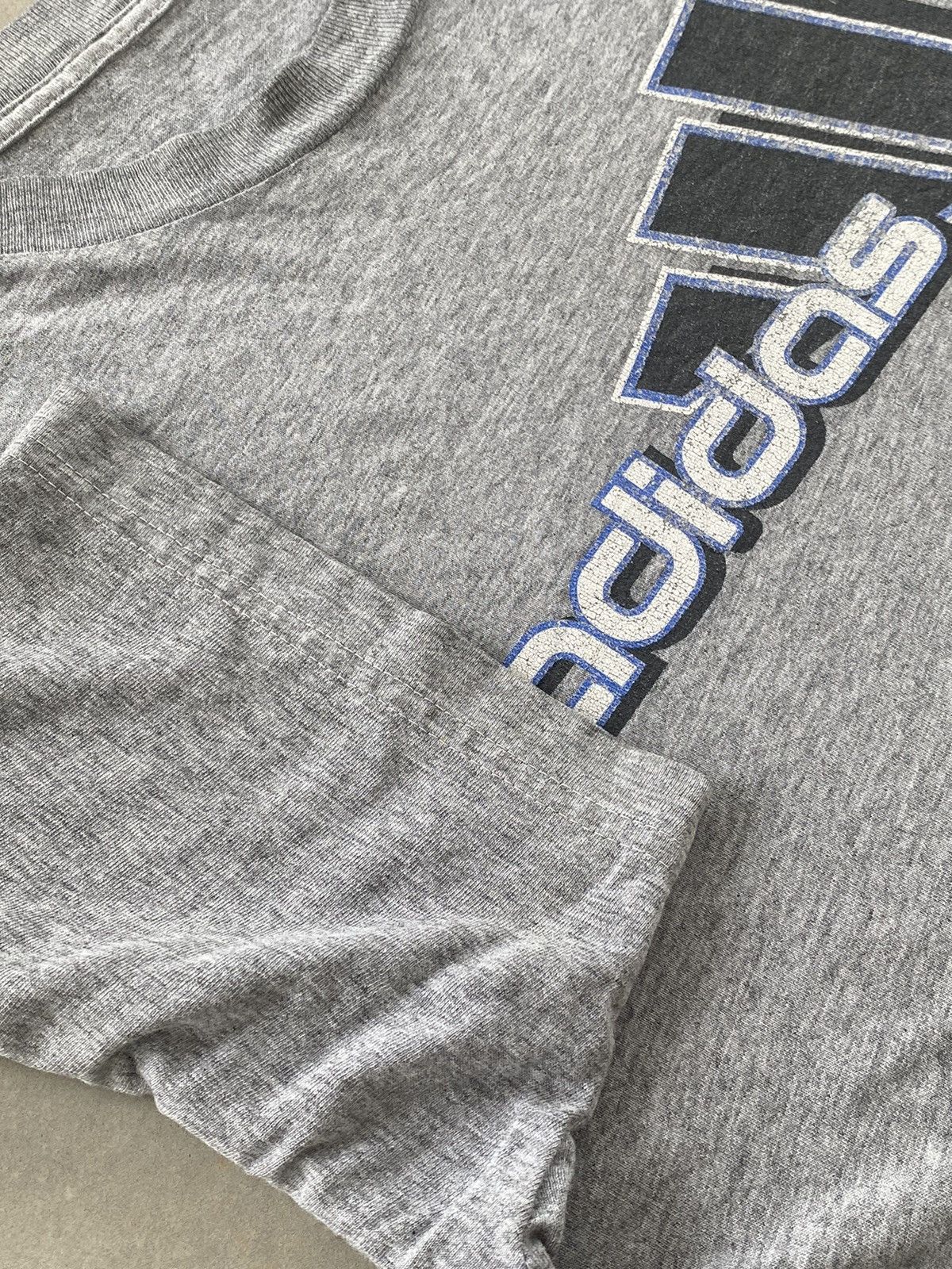 Adidas × Vintage VINTAGE ADIDAS WELL WORN TEE Size US L / EU 52-54 / 3 - 4 Thumbnail