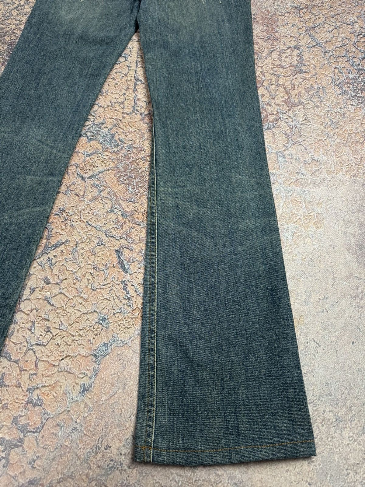Roberto Cavalli Roberto Cavalli Straight Fit Denim Low Rise Jeans Y2K Size 27" / US 4 / IT 40 - 6 Thumbnail