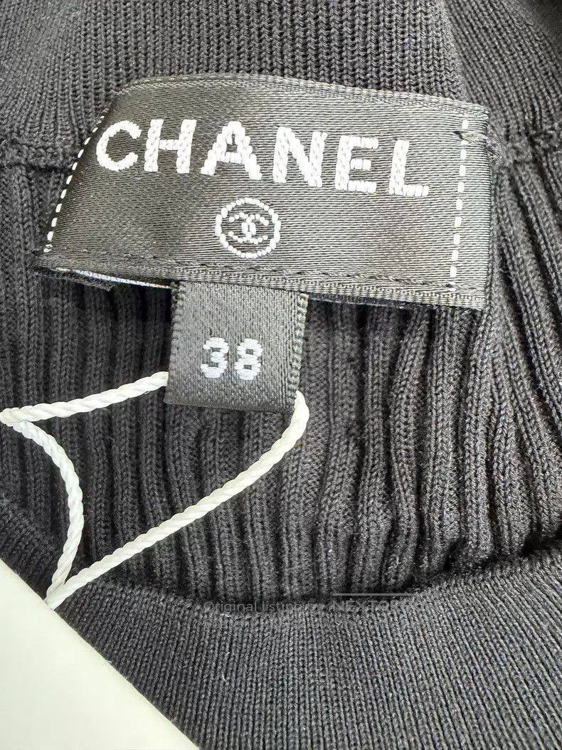 Chanel Chanel Black heart short sleeve Size XS / US 0-2 / IT 36-38 - 5 Thumbnail