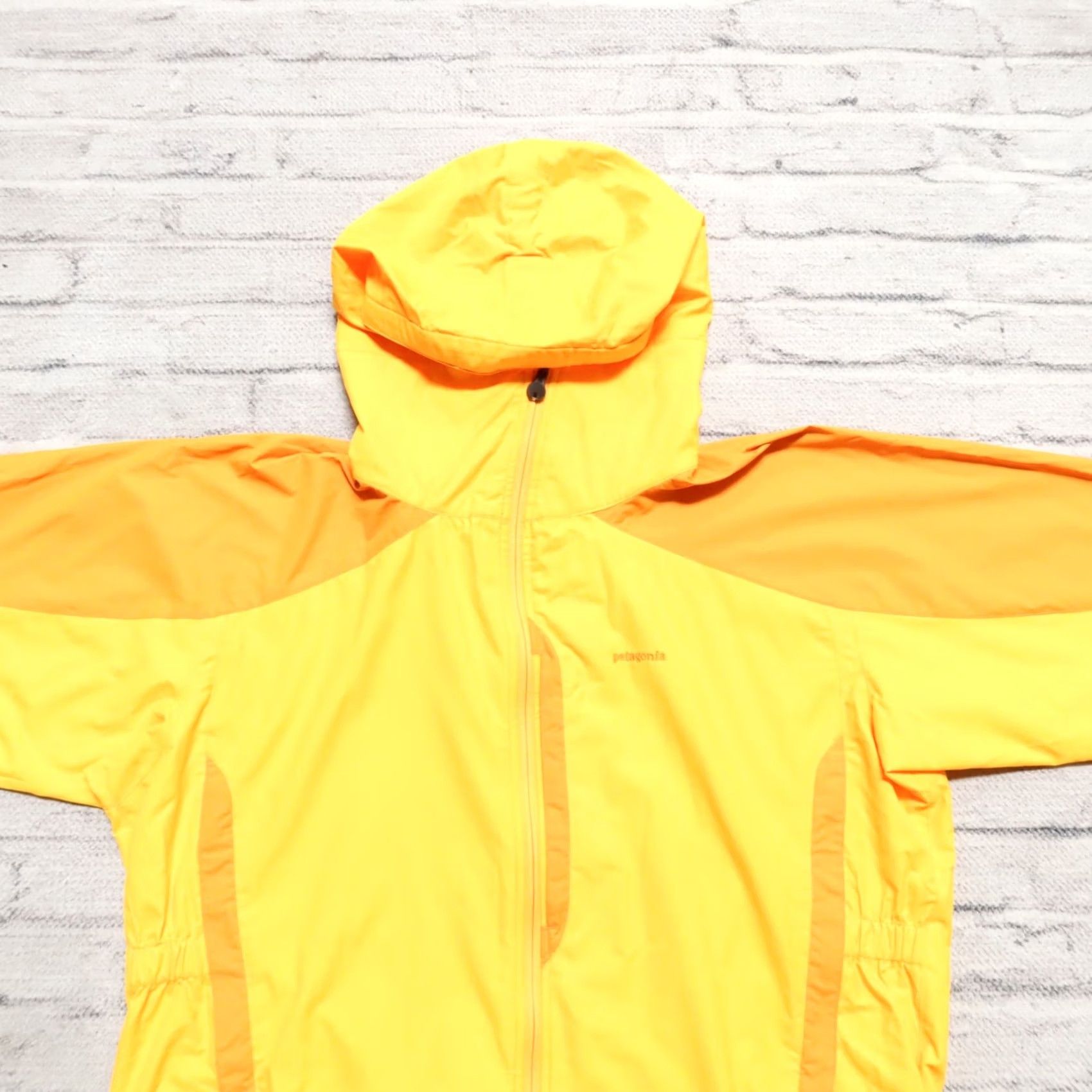 Patagonia VINTAGE Patagonia Regulator Windbreaker Jacket Mens L Yellow Size US L / EU 52-54 / 3 - 2 Thumbnail