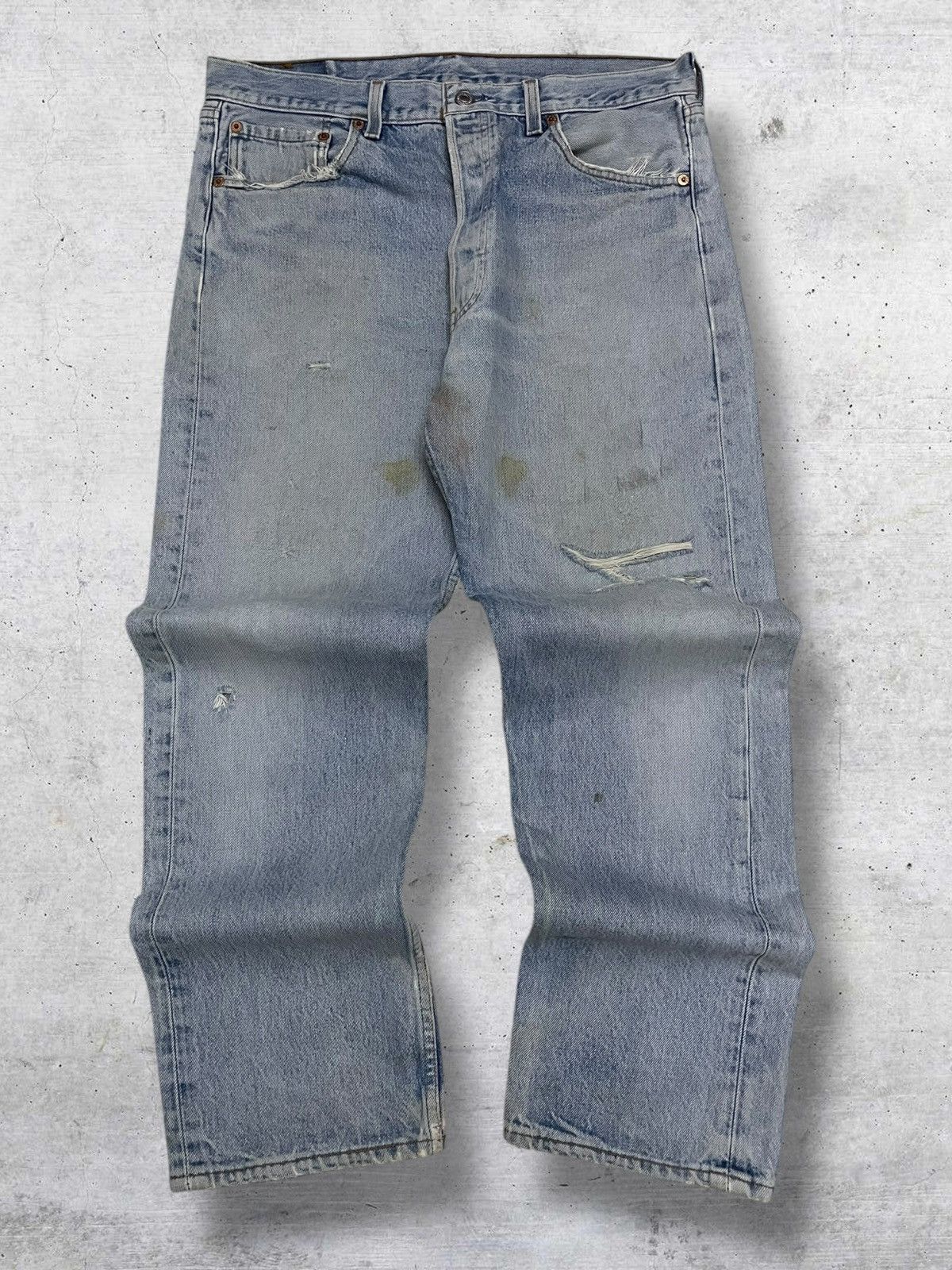 Levi's Vintage Clothing VINTAGE 501 LEVIS OG 90S DISTRESSED MUDWWASH STYLE DENIM Size US 34 / EU 50 - 1 Thumbnail