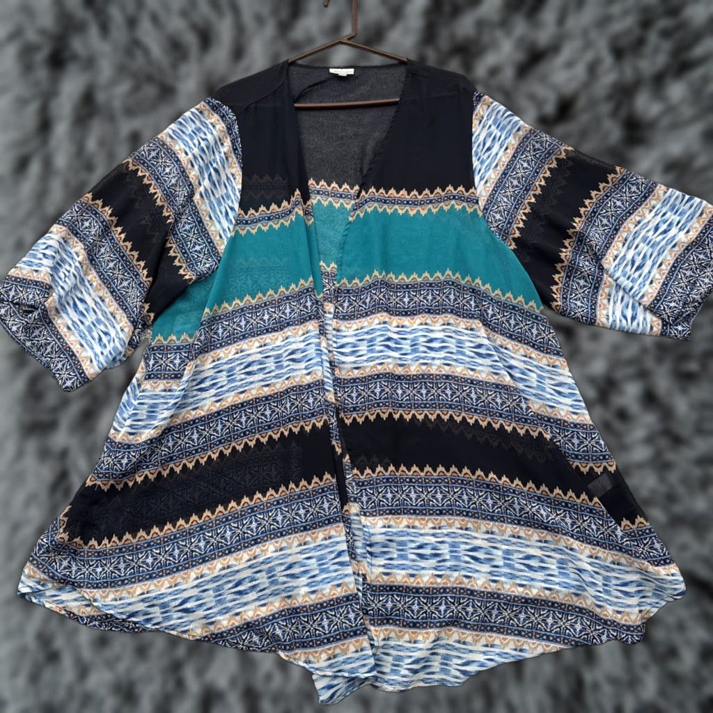 Avenue Avenue Cardigan Womens Plus 30/32 Boho Tribal Southwestern Festival FlowY Kimono Sleeve Lightweight Open Multicolor Geometric Casual Womens Size 4XL / US 24-26 - 1 Thumbnail