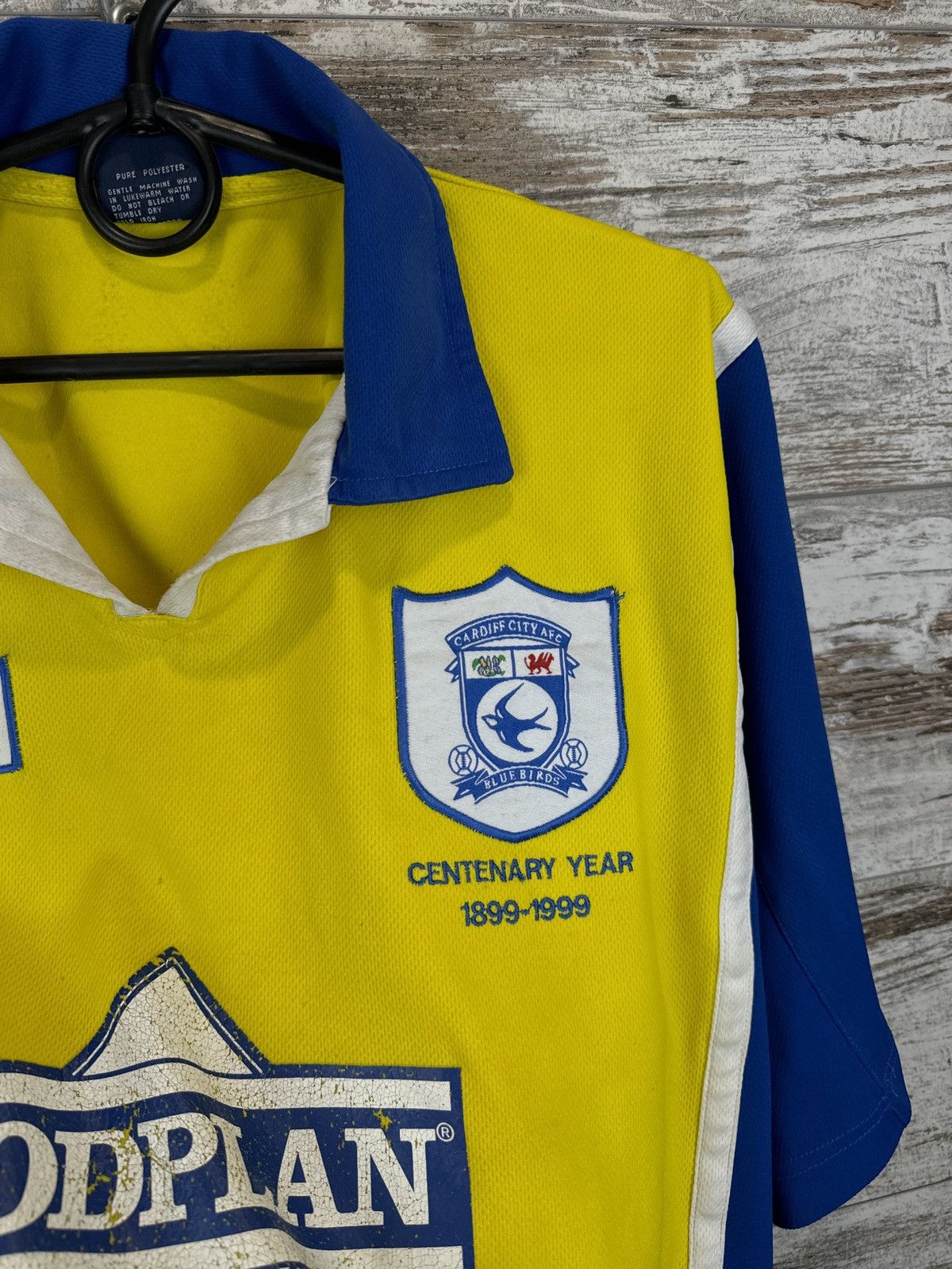 Vintage Mens Vintage XARA Cardiff City T-shirt soccer jersey 98-00 Size US XL / EU 56 / 4 - 4 Thumbnail