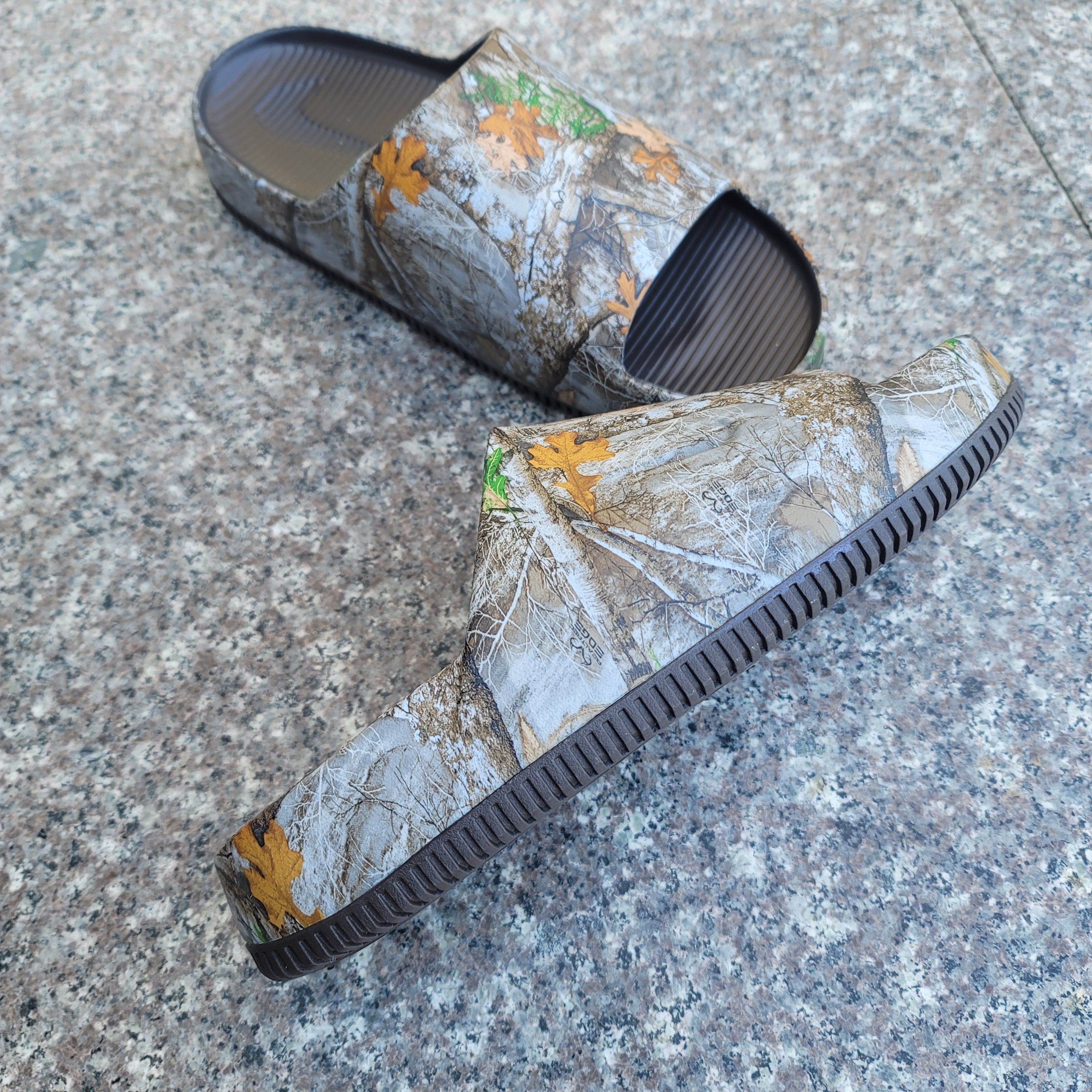 Nike Nike camo slides Size US 9 / IT 39 - 10 Thumbnail
