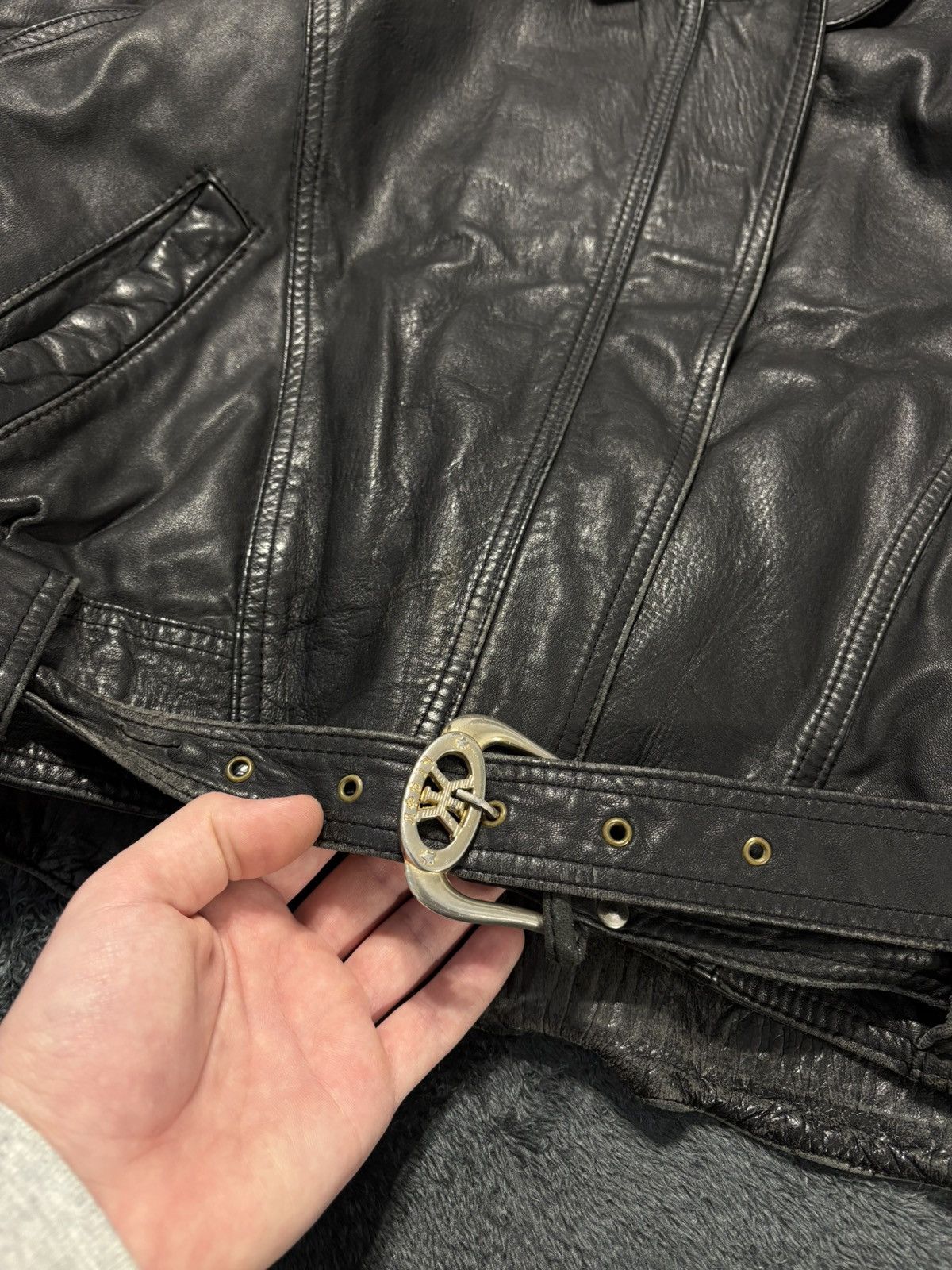 Vintage Cropped Leather Jacket