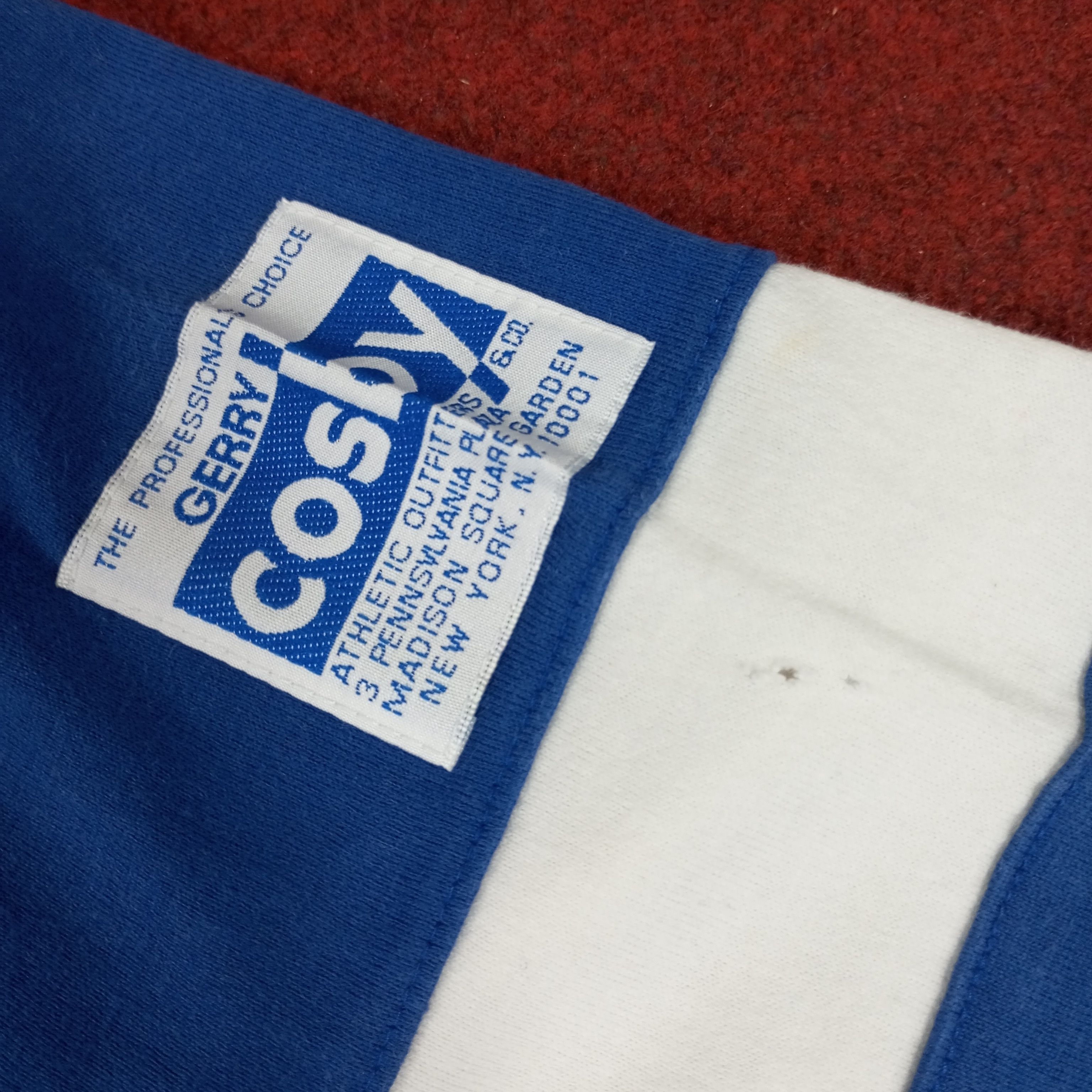 NHL Gerry Cosby Ice Hockey Player Vintage Tshirt Size US L / EU 52-54 / 3 - 11 Thumbnail